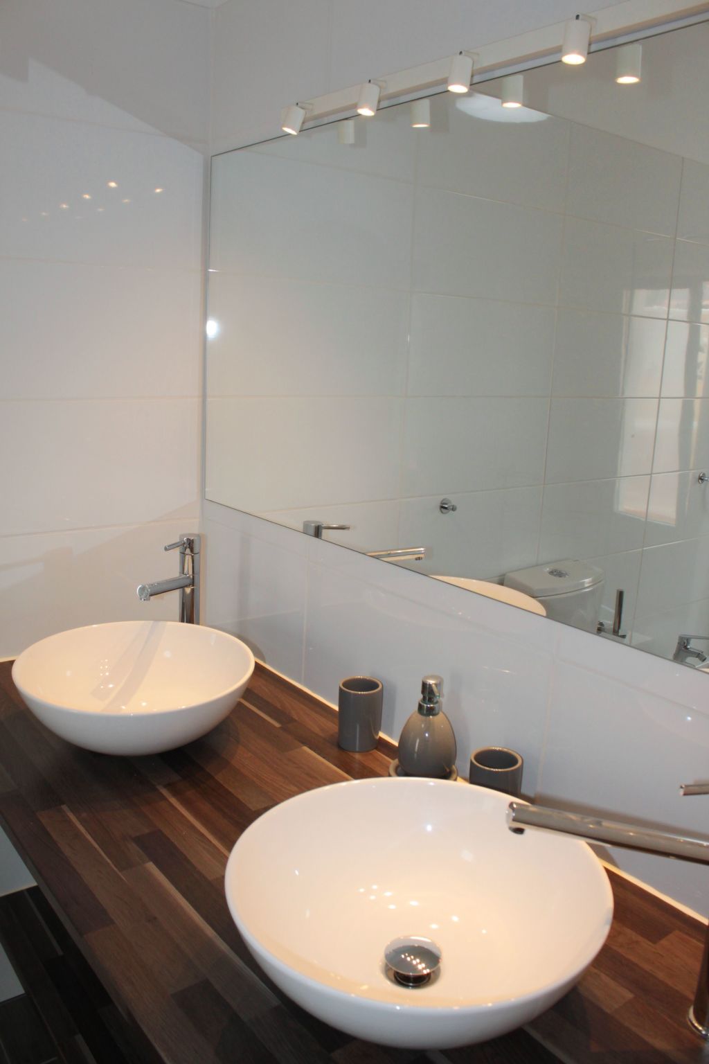 Großes modernes Ferienapartment Villa Atlantico-Binnen