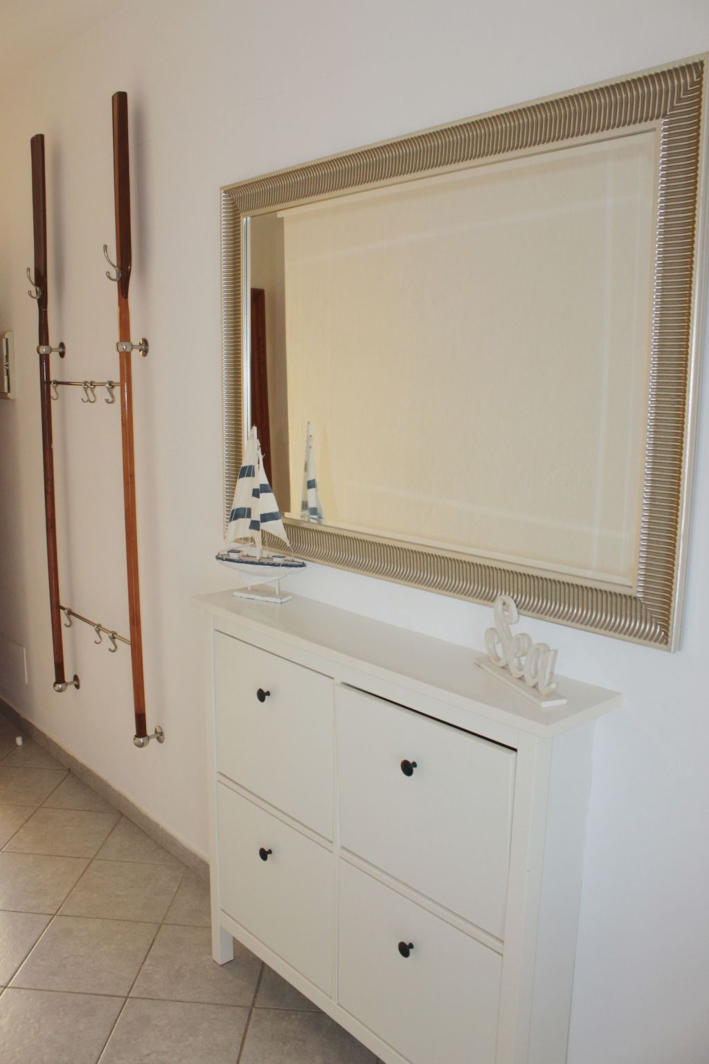 Maritim und modern eingerichtete Ferienwohnung-Binnen