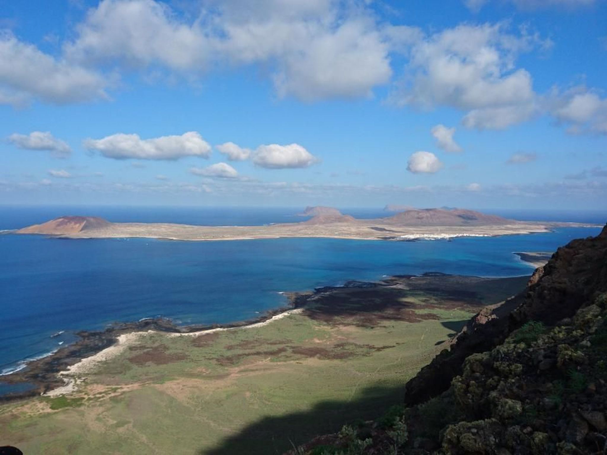 Gemütliche Ferienwohnung in Caleta De Famara-Image-tags.info