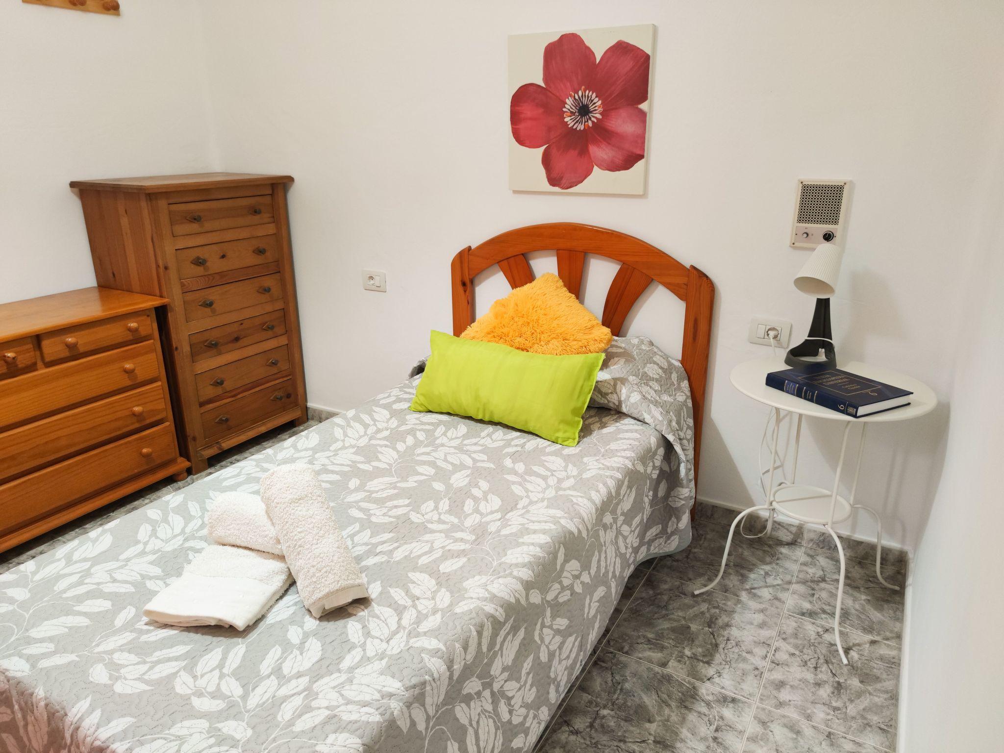 In Caleta De Famara mit Terrasse-Image-tags.info