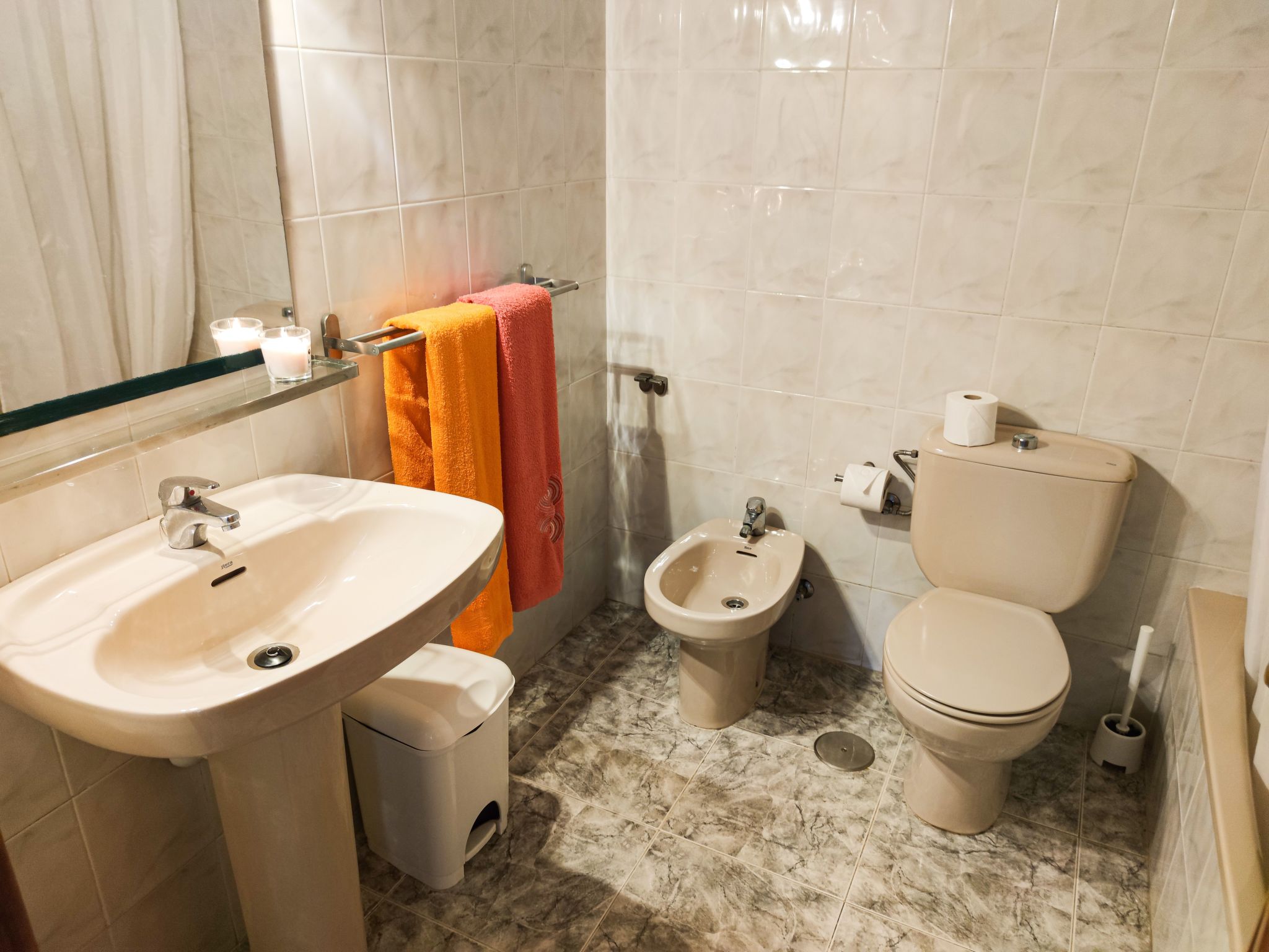 In Caleta De Famara mit Terrasse-Image-tags.info