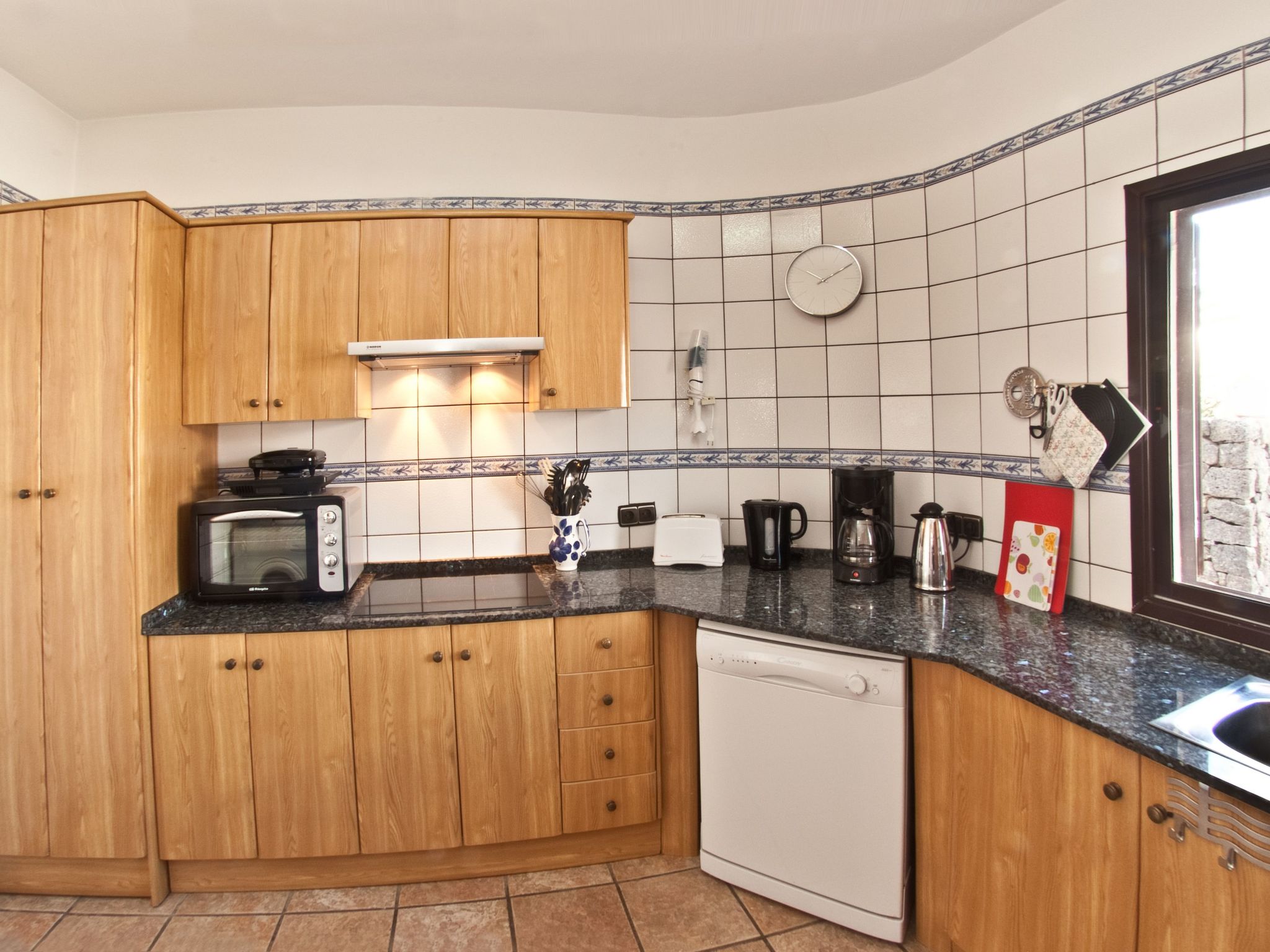 In Costa Teguise mit Privatem Pool-Binnen