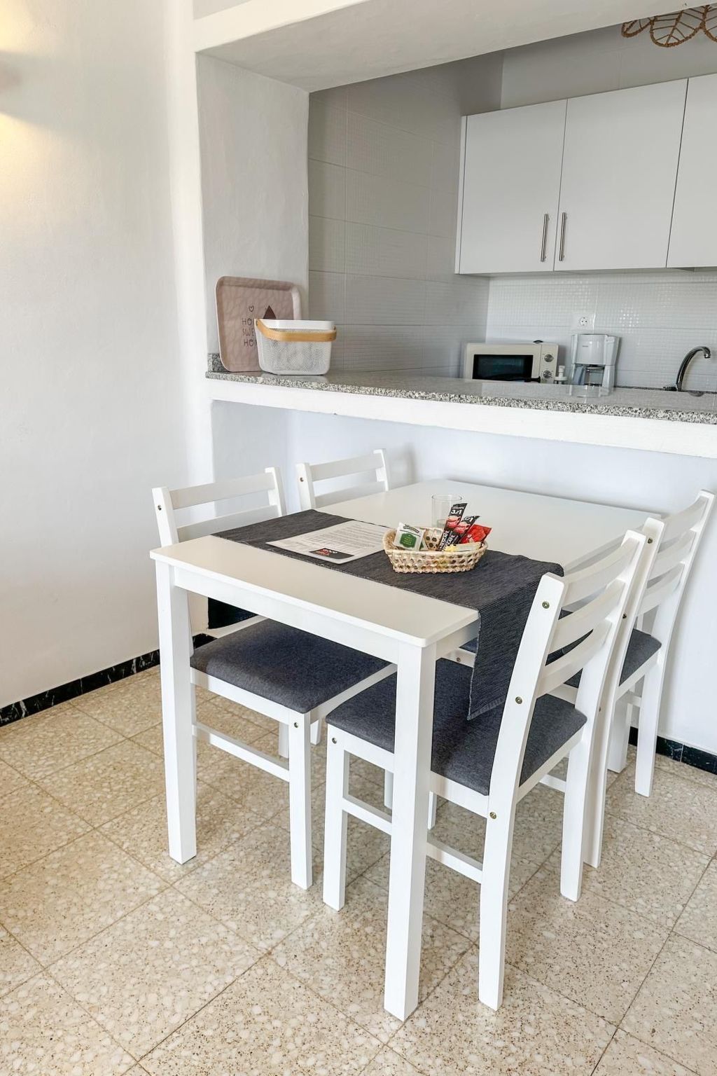 Villa Blanca Apartment 2-Binnen