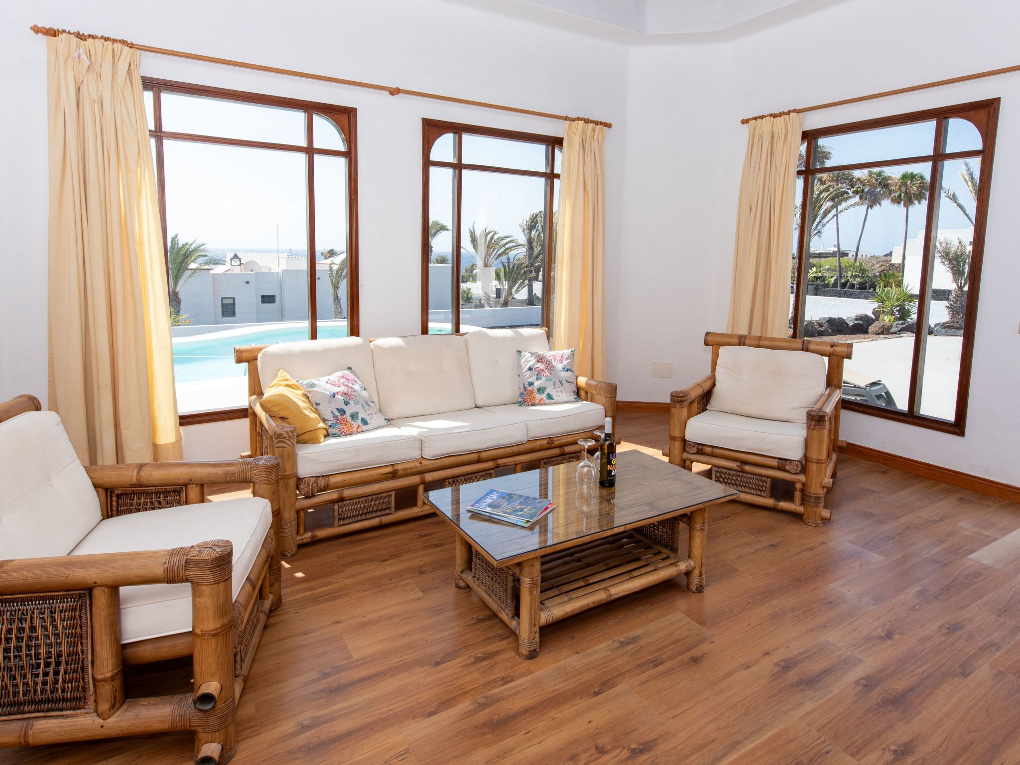 Villa Blanca  1-Binnen