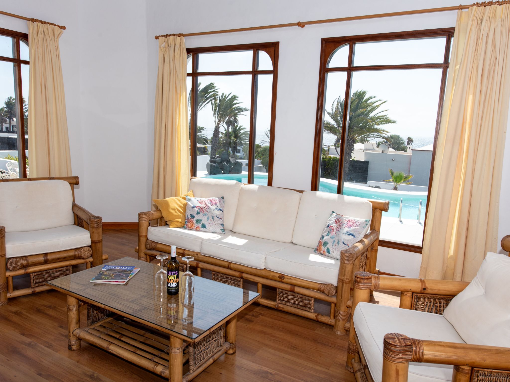 Villa Blanca  1-Binnen