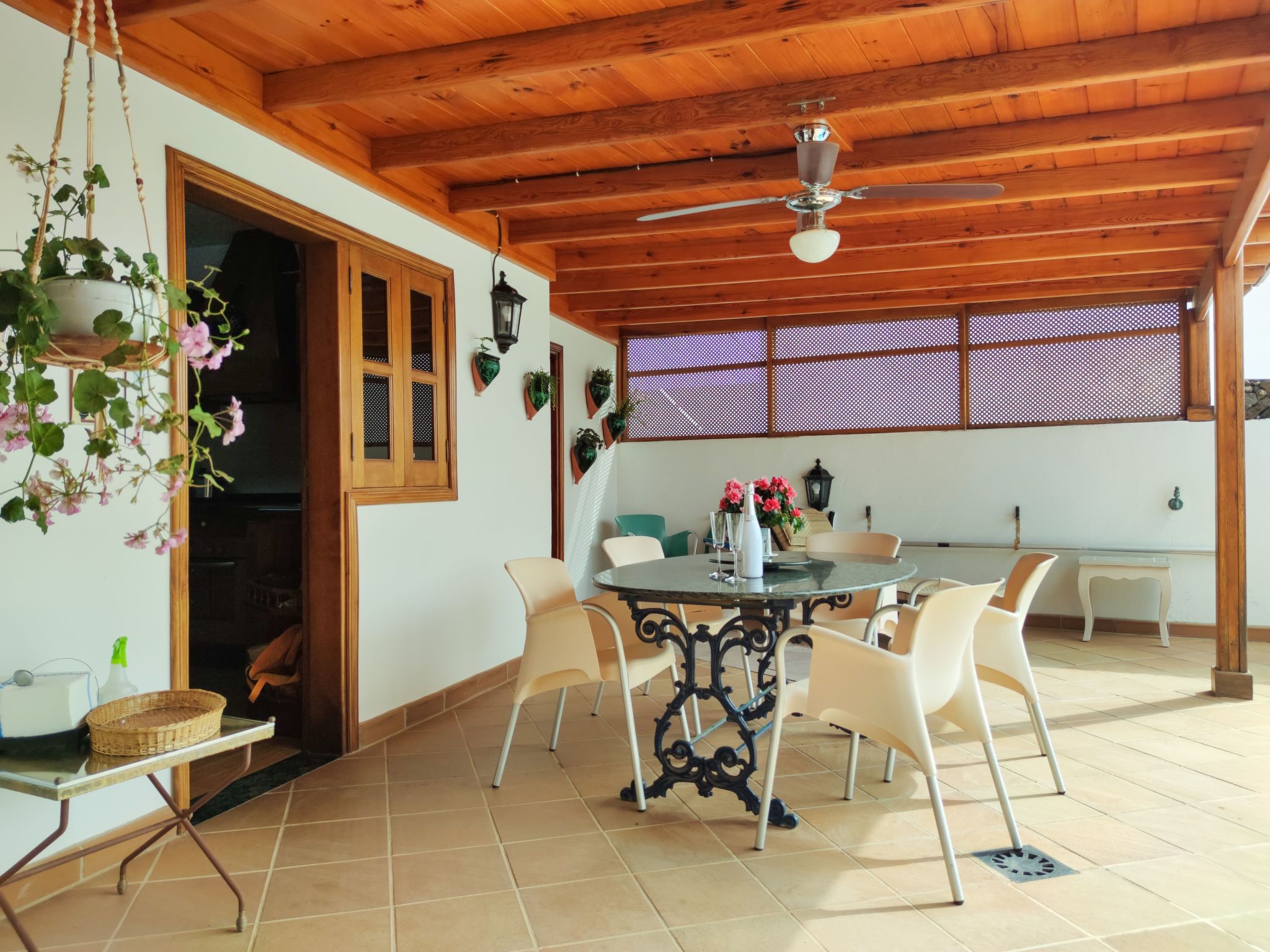 Villa mit beheiztem Pool-Image-tags.info