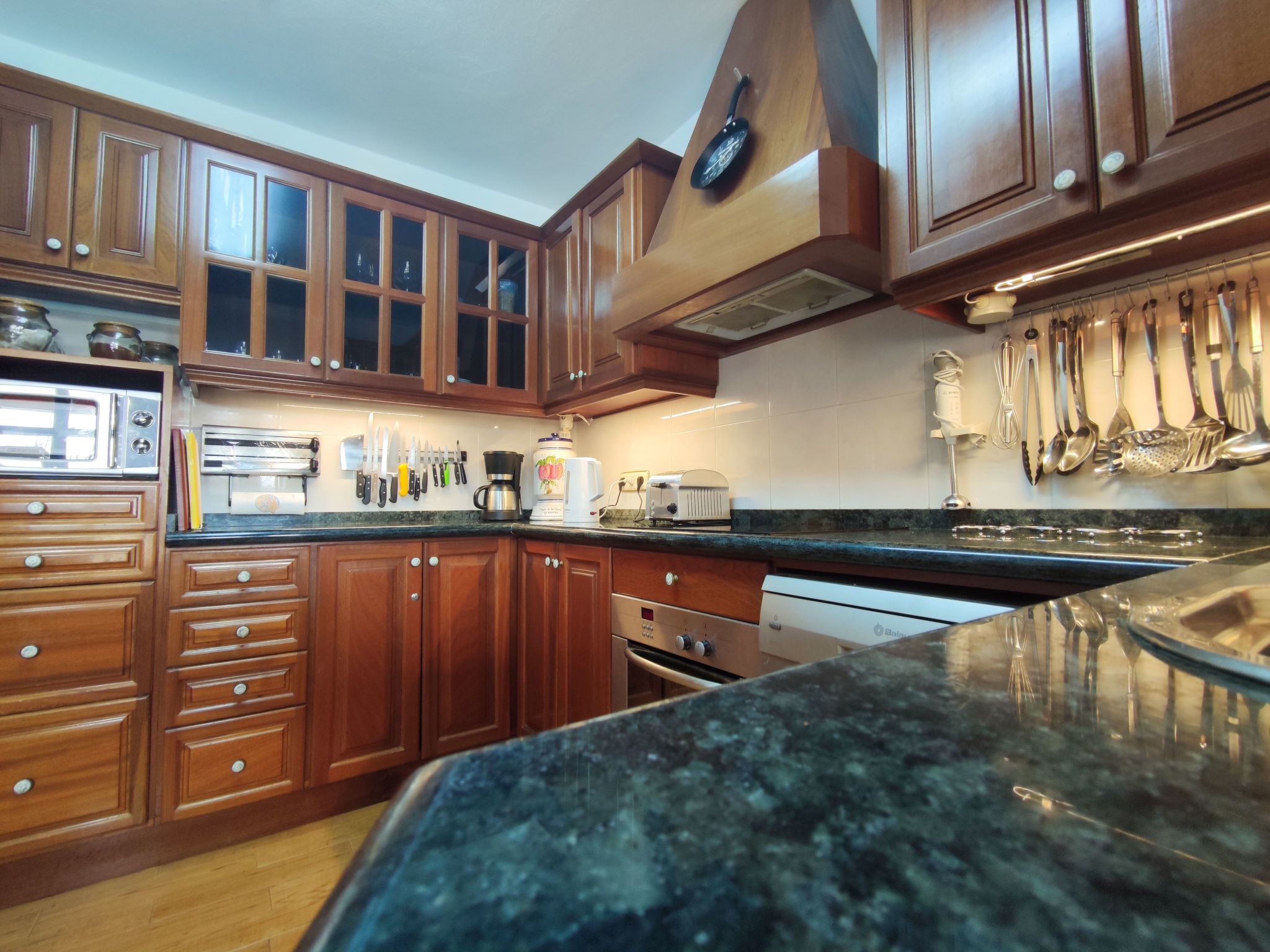 Villa mit beheiztem Pool-Image-tags.info