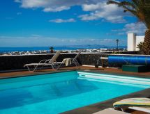 Ruim appartement met panoramisch zeezicht op Lanzarote - thumbnail 1