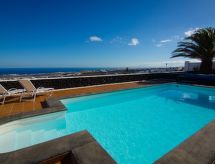 Ruim appartement met panoramisch zeezicht op Lanzarote - thumbnail 4