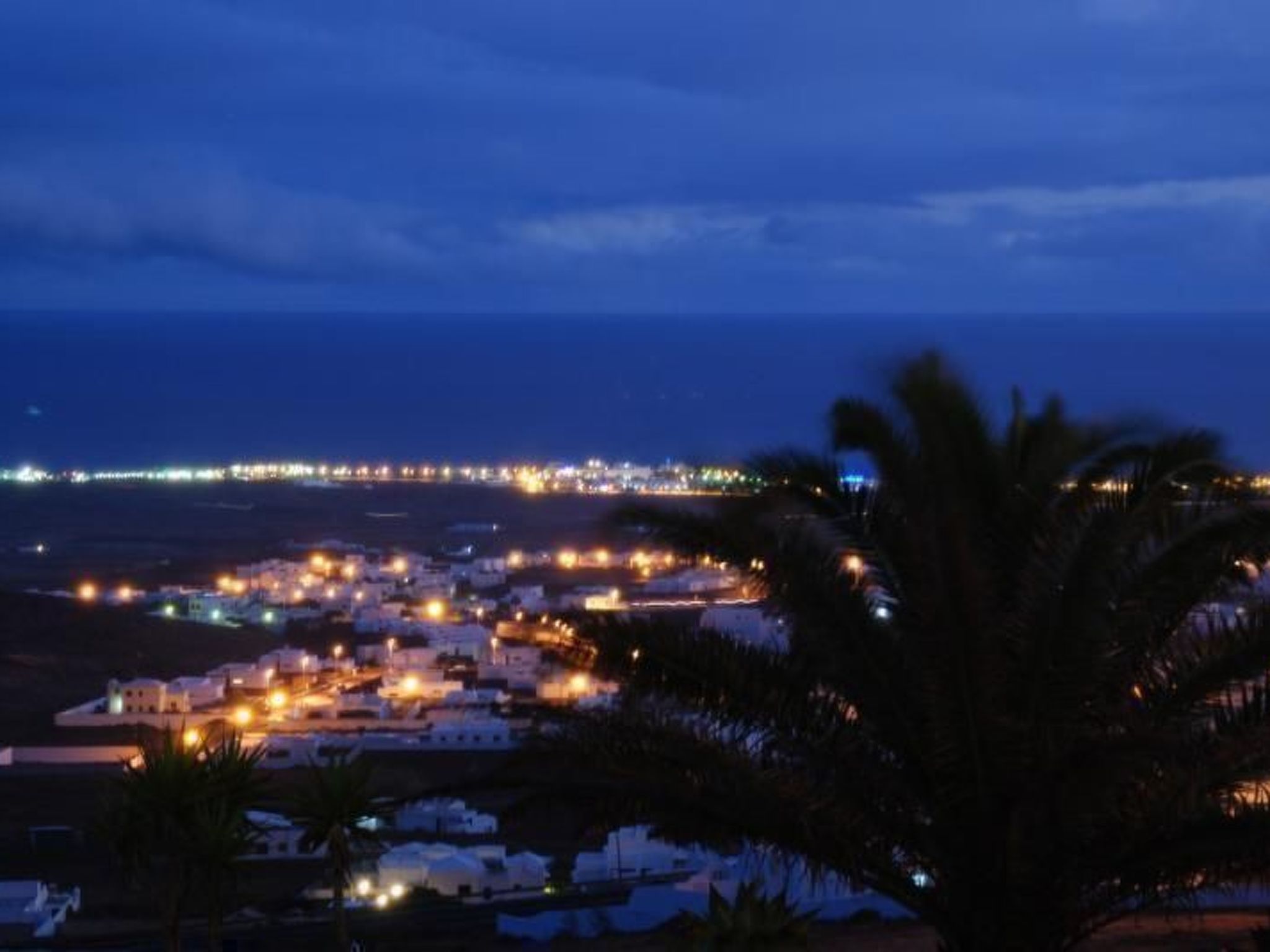Ruim appartement met panoramisch zeezicht op Lanzarote - foto 2