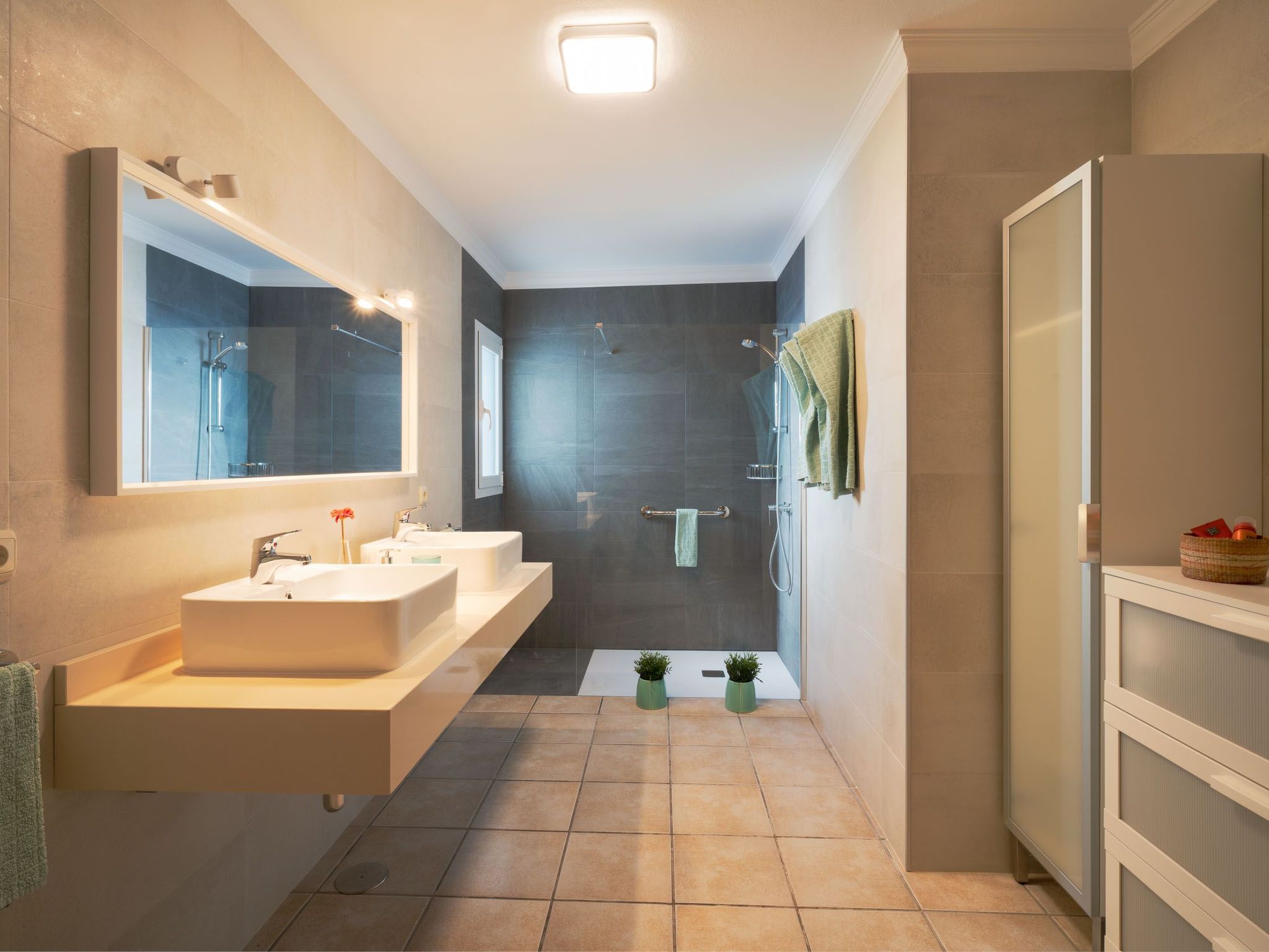 Großes Appartement mit Meerblick auf Lanzarote-Binnen