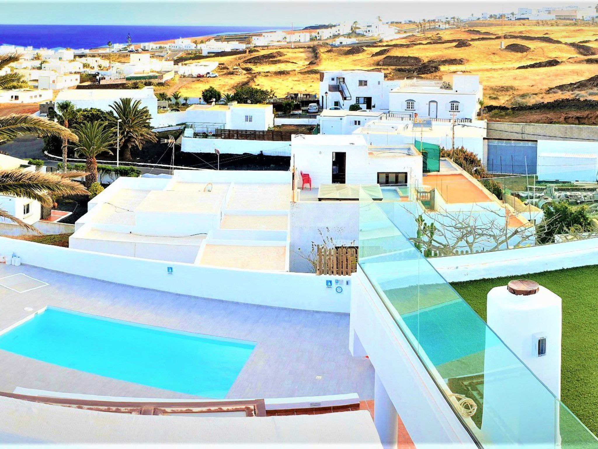 Meerblick Villa Tias-Binnen