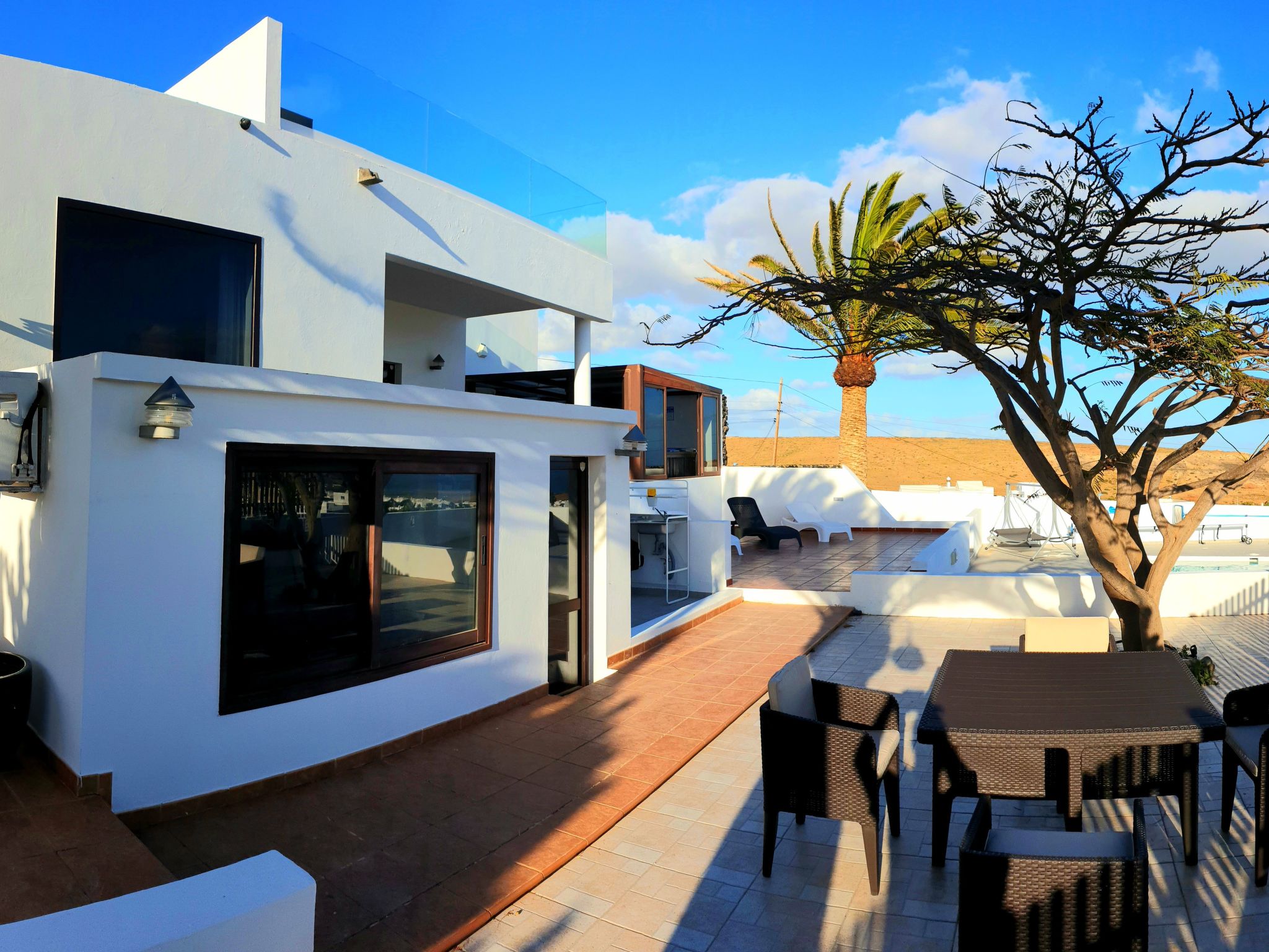 Meerblick Villa Tias-Binnen