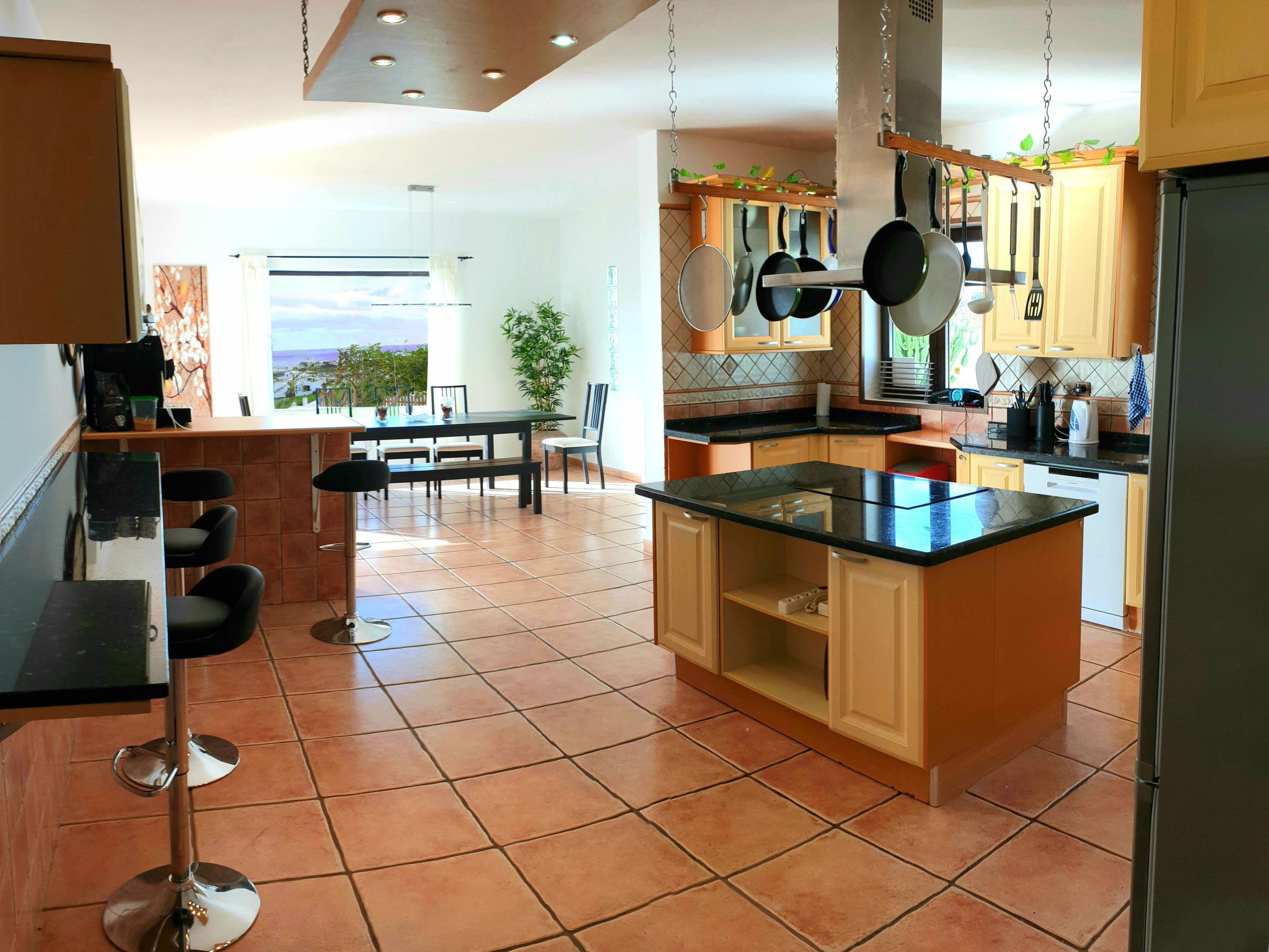 Meerblick Villa Tias-Binnen