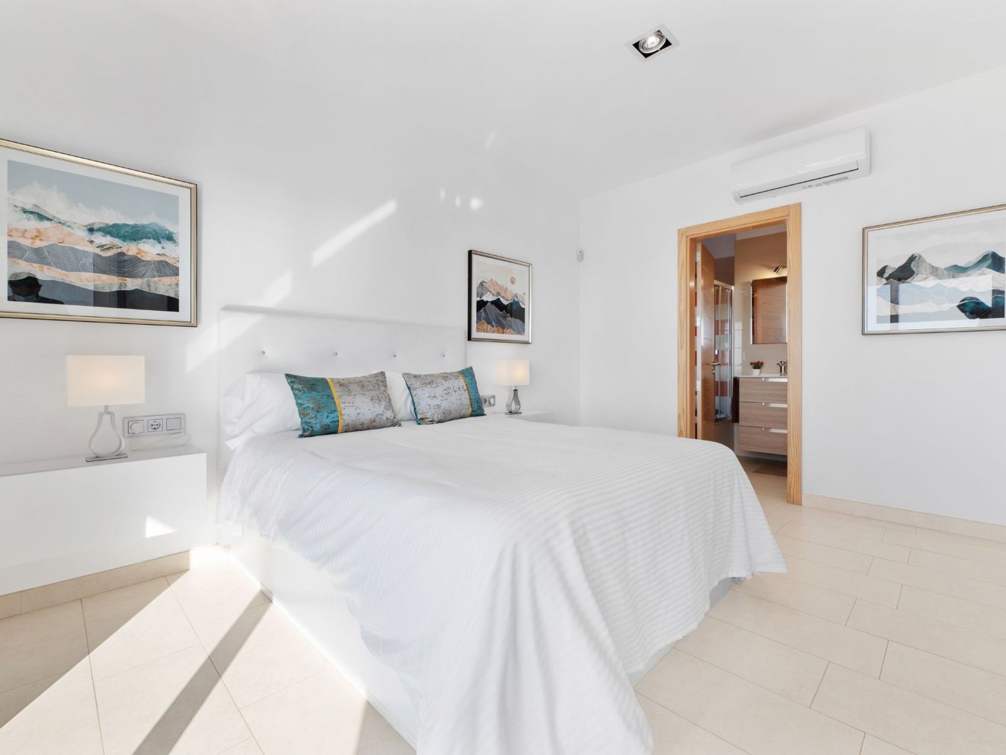 Villa Suite Isabela mit beheiztem Pool-Drinnen