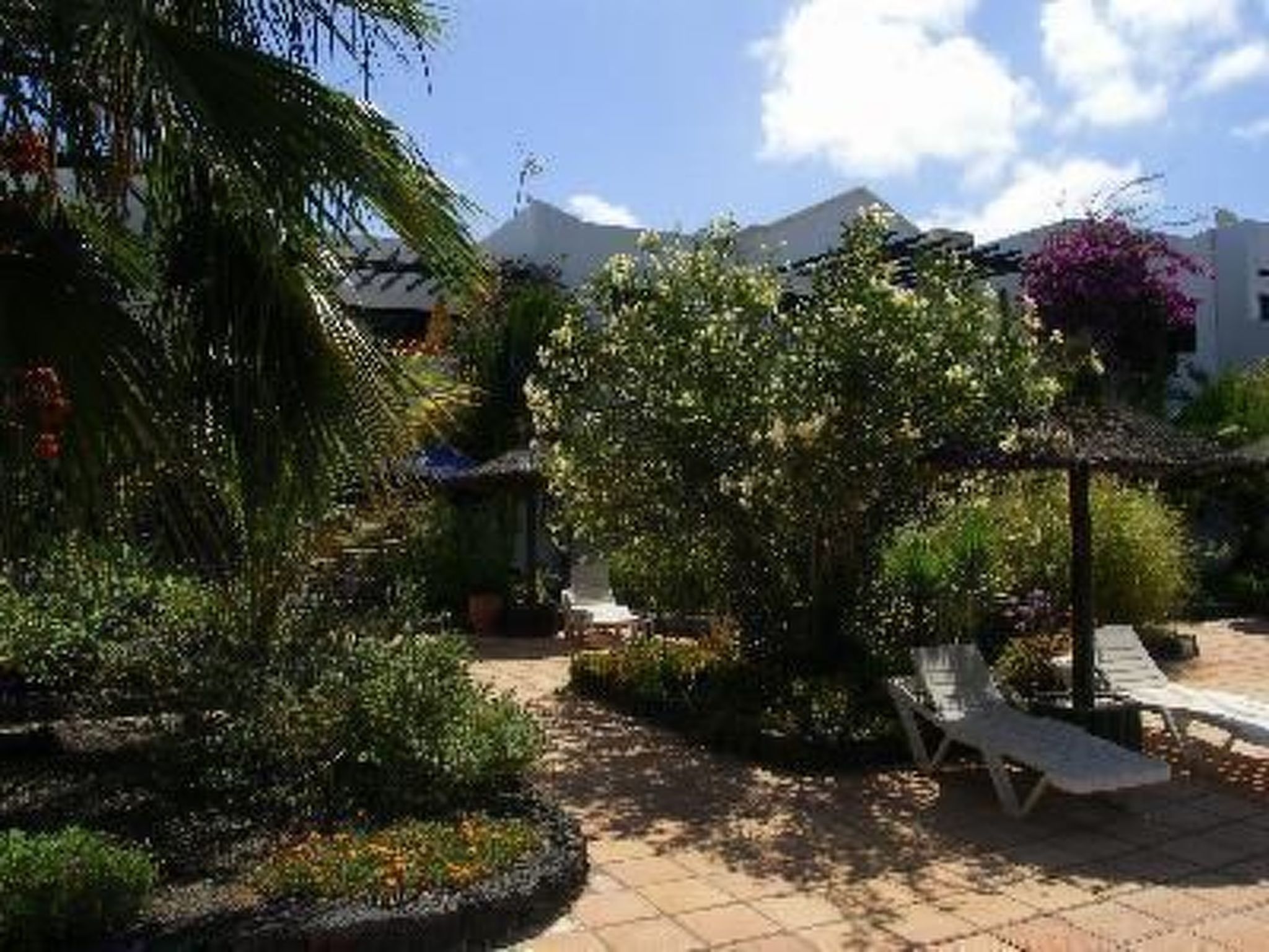 Appartement mit Blick auf das Wasser-Image-tags.info