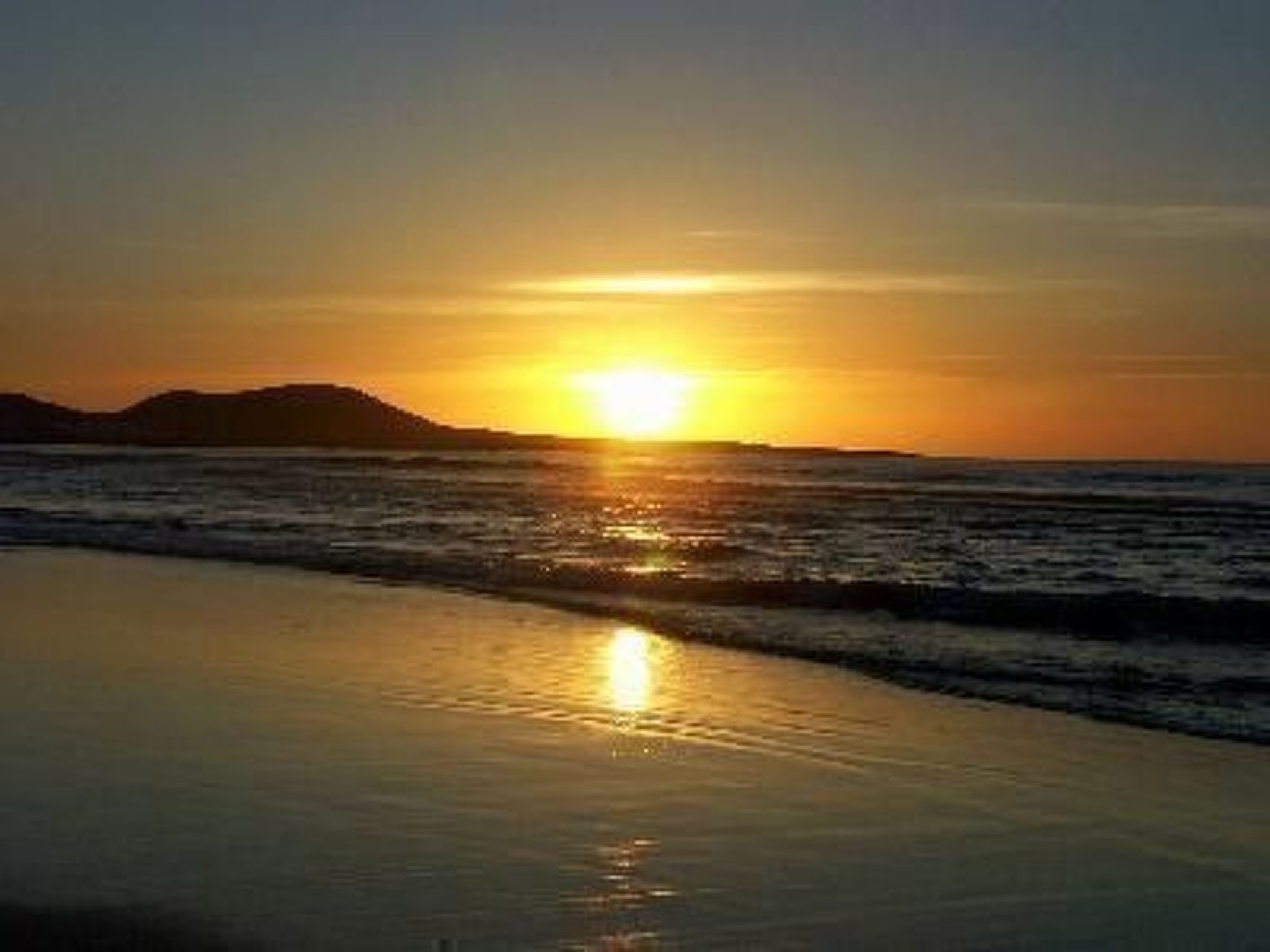 Appartement mit Blick auf das Wasser-Image-tags.info