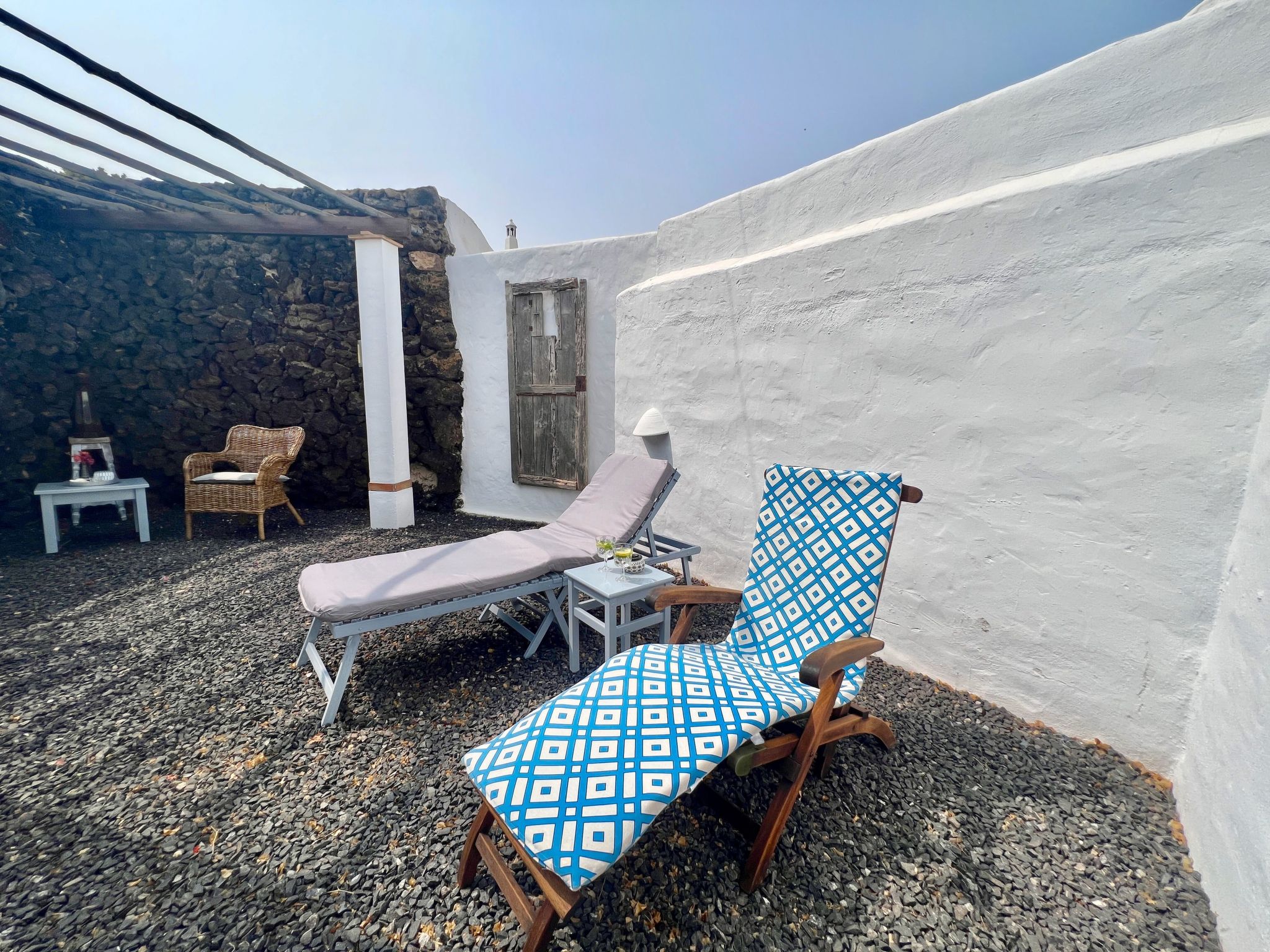 Schön eingerichtetes Bauernhaus - La Finca Yazmina-Binnen