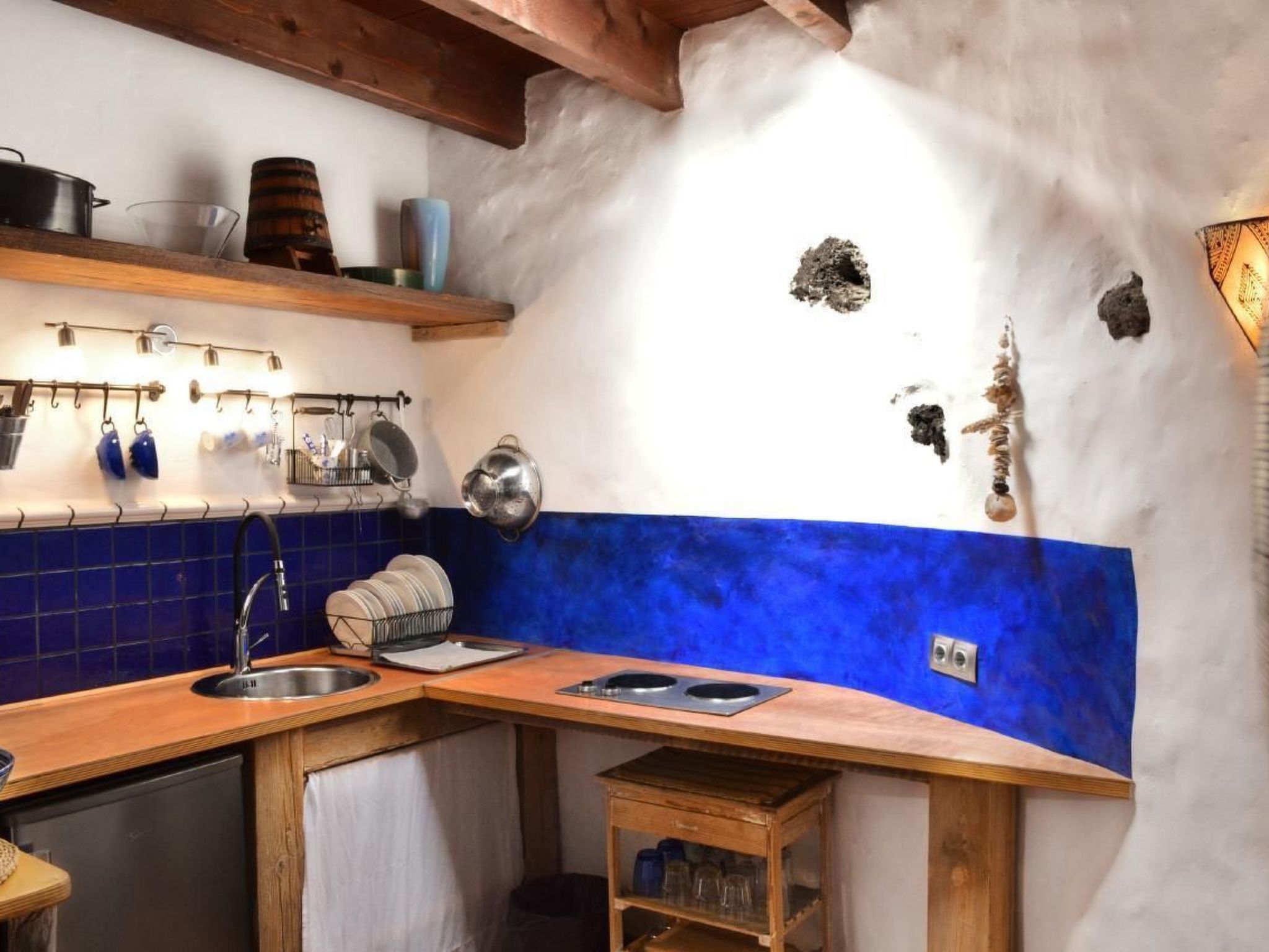 Lavastein-Bauernhaus Yazmina mit schönem Garten-Binnen