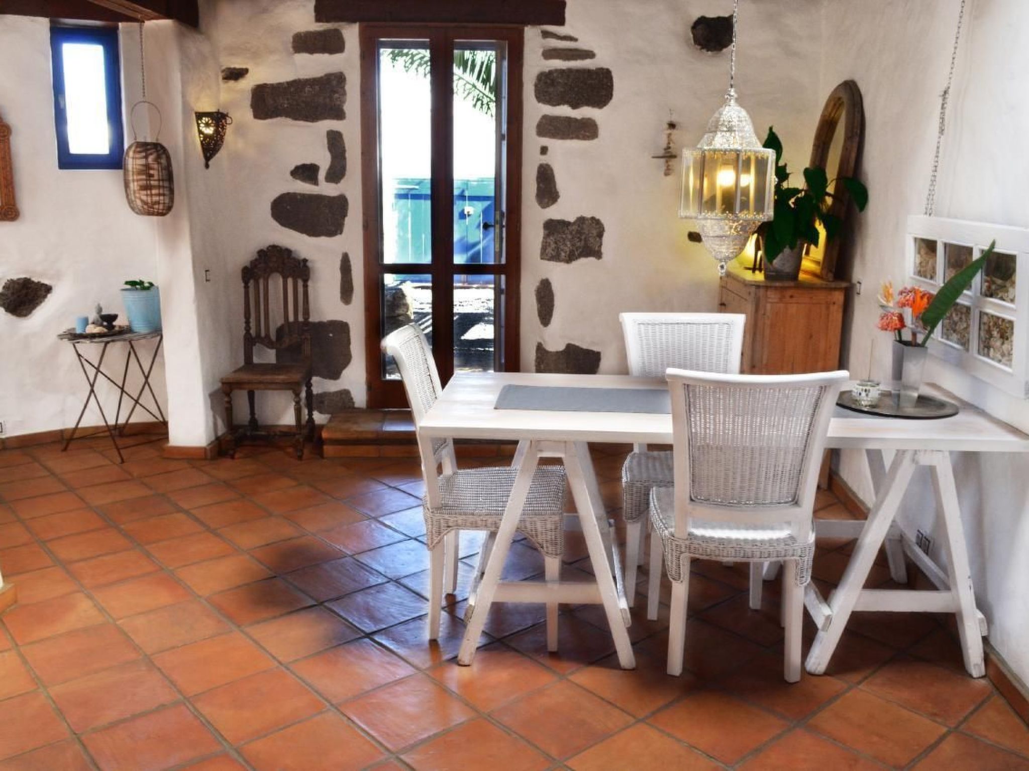 Lavastein-Bauernhaus Yazmina mit schönem Garten-Binnen