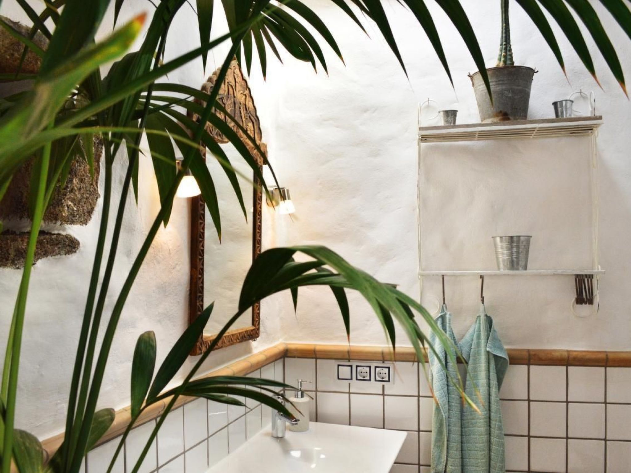 Lavastein-Bauernhaus Yazmina mit schönem Garten