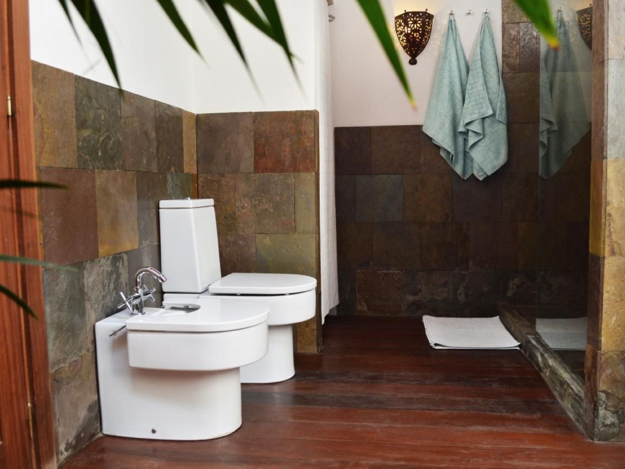 Appartement Casa Hibisco mit schönem Garten-Binnen