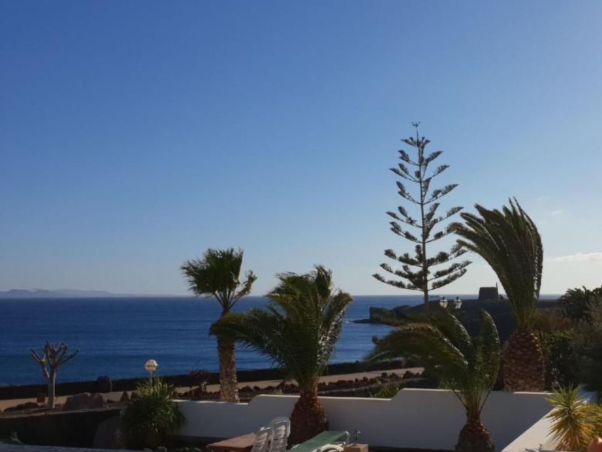 Schöne Wohnung in Playa Blanca mit Grill, Garten und Terrasse und Neben dem Str-Binnen