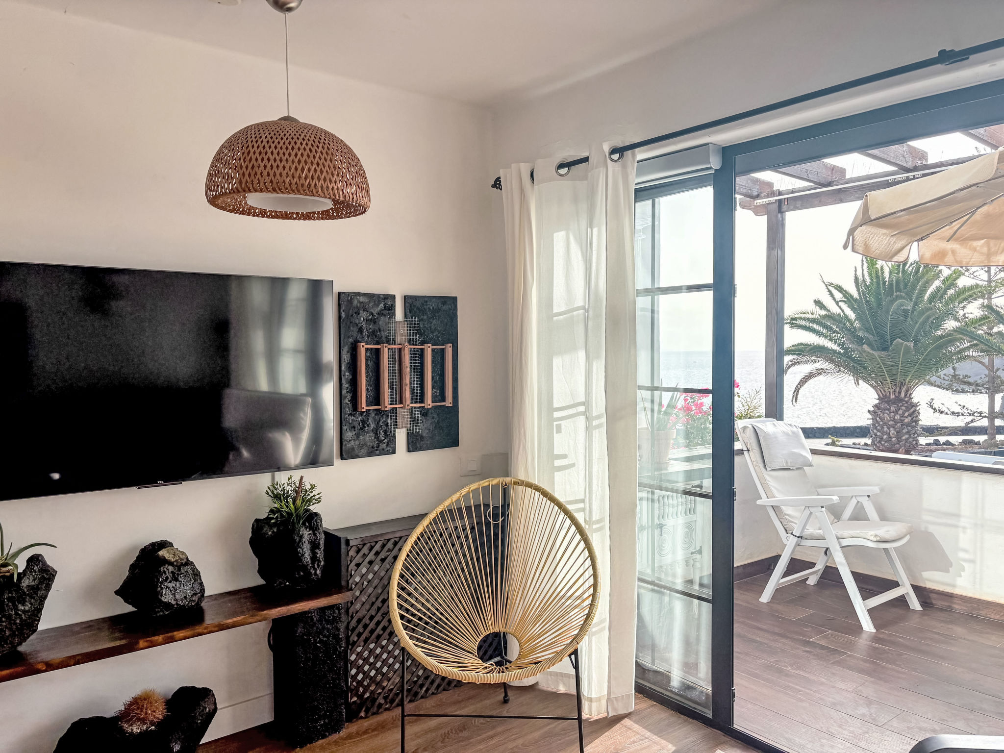 Photo of Schöne Wohnung in Playa Blanca mit Grill, Garten und Terrasse und Neben dem Str