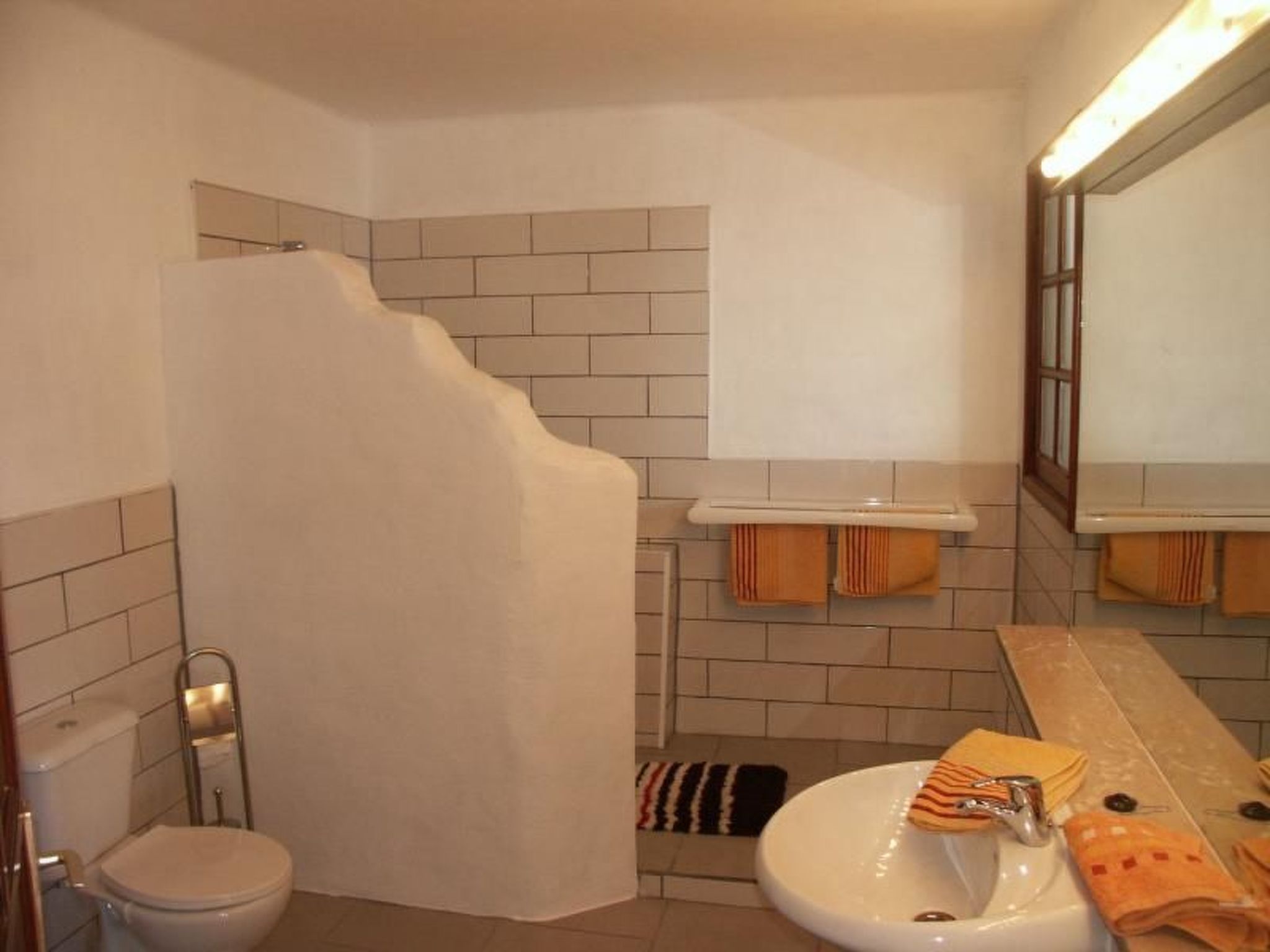 Villa mit Pool und herrlichem Meerblick-Drinnen