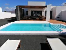 4-persoons vakantiehuis Calista met privézwembad in Playa Blanca - thumbnail 1