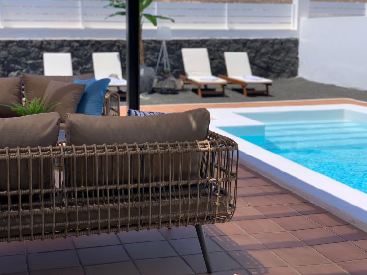 Search and Stay destination Playa Blanca, CN - Spain from AU$ 360. Isora