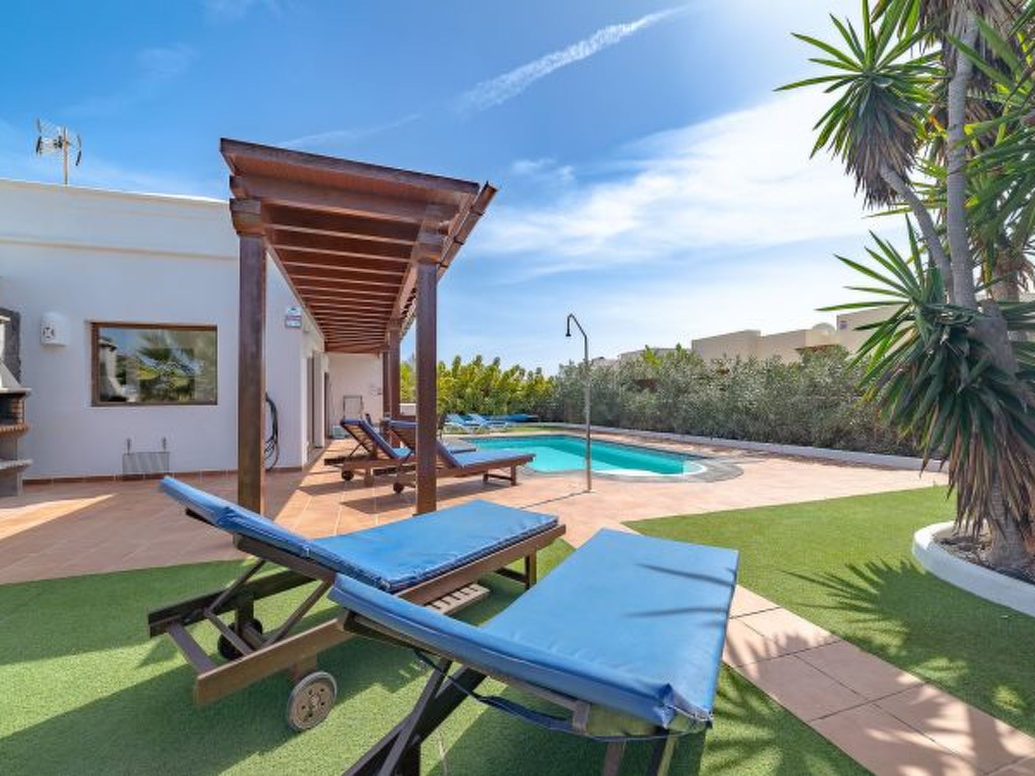 Photo of VILLA ALEGRIA