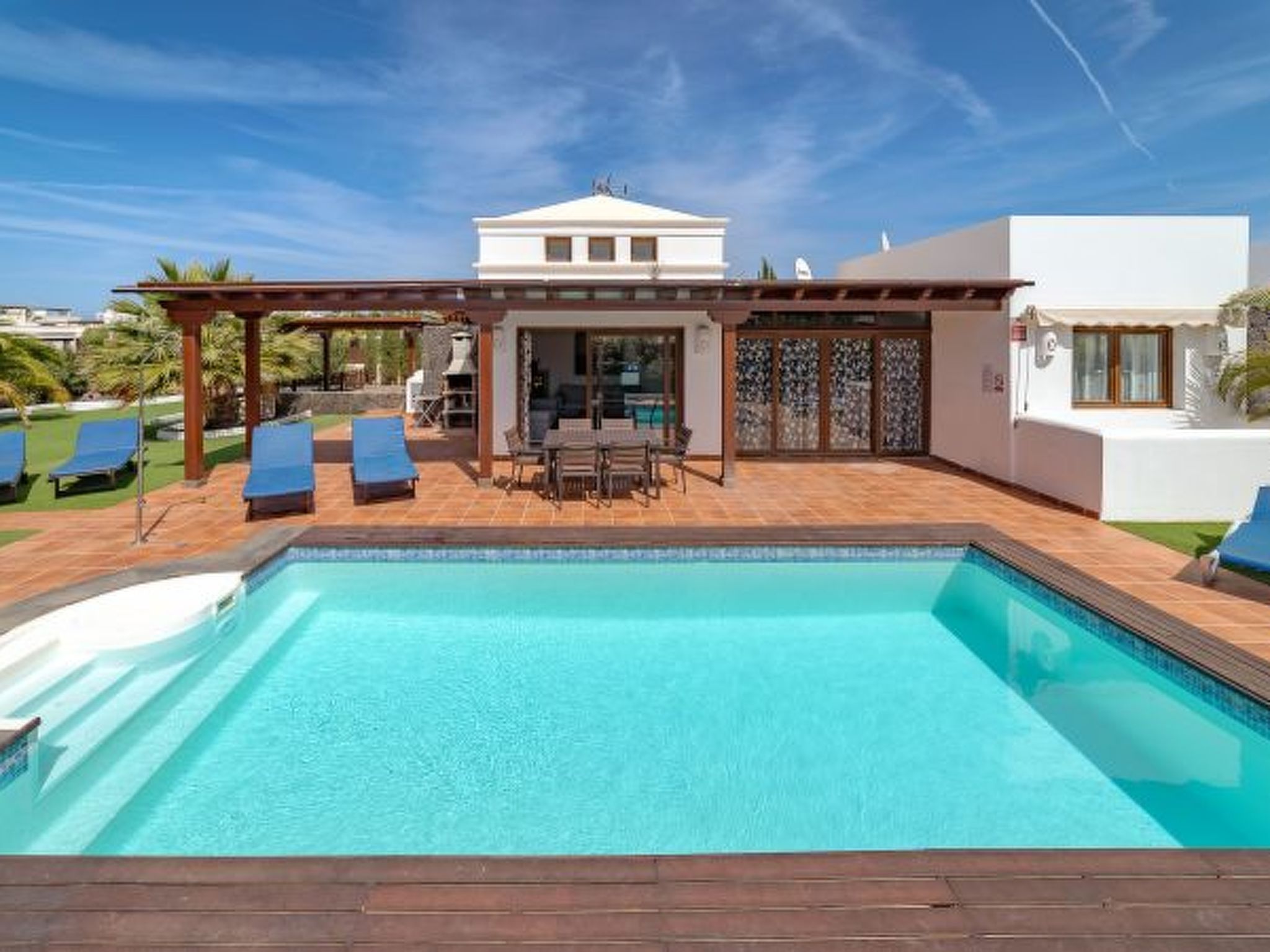 Photo of VILLA ALEGRIA