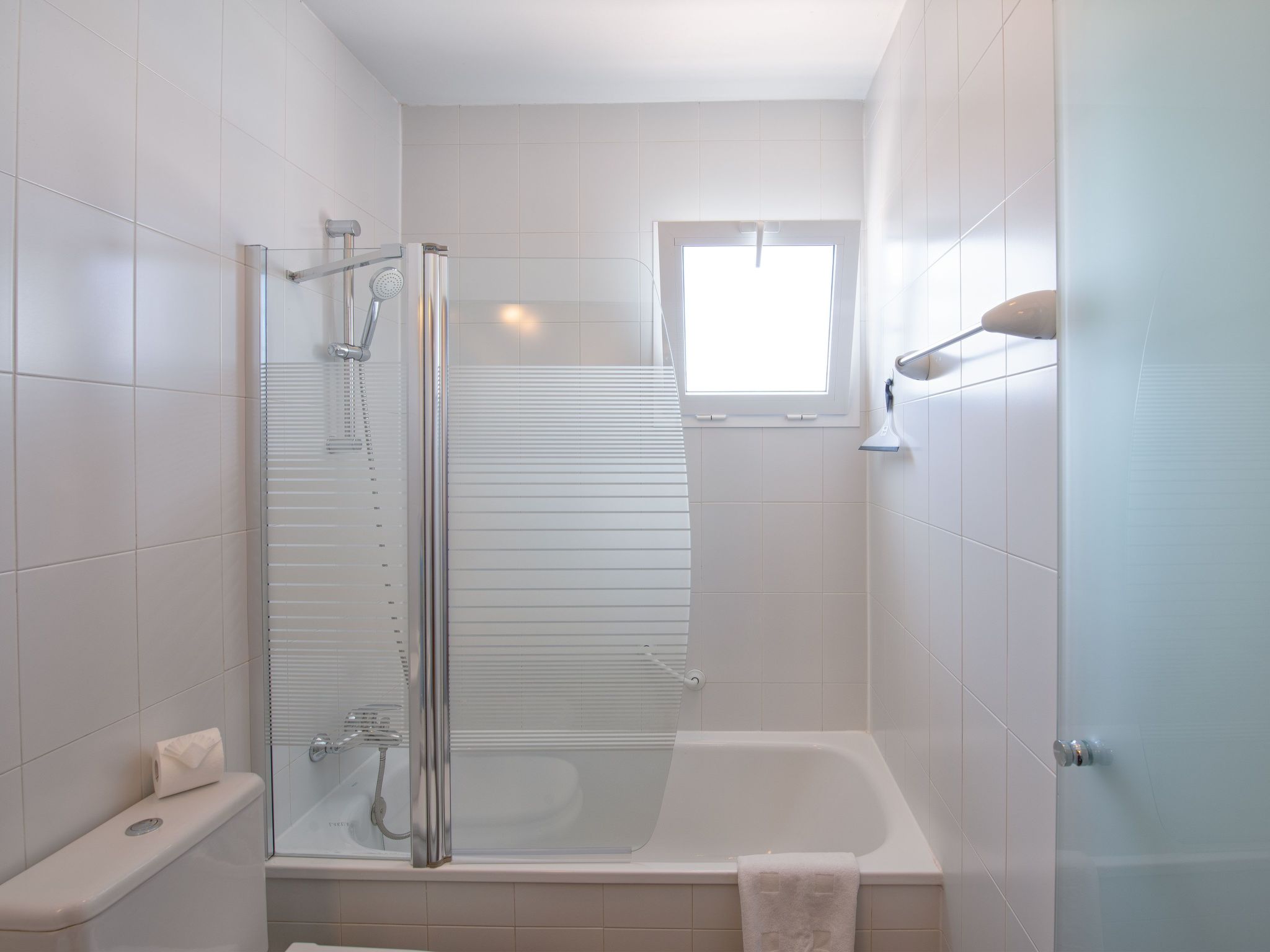 Photo of mit Whirlpool