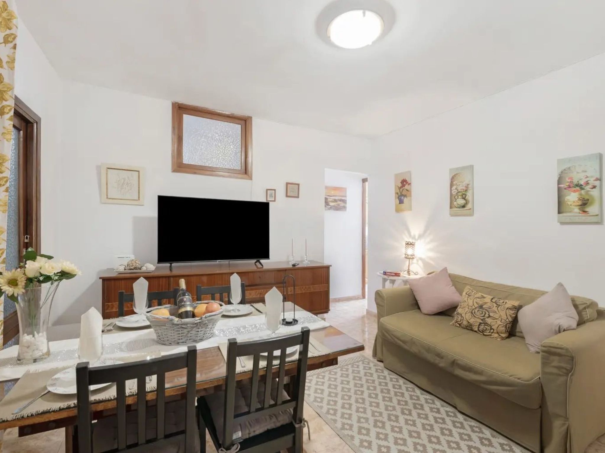 Haus Stadt La Palma 2BedR-Inside