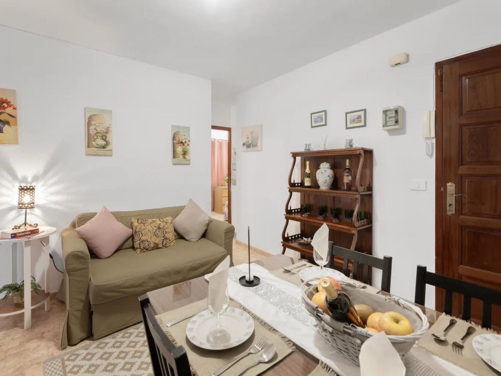 Haus Stadt La Palma 2BedR-Inside