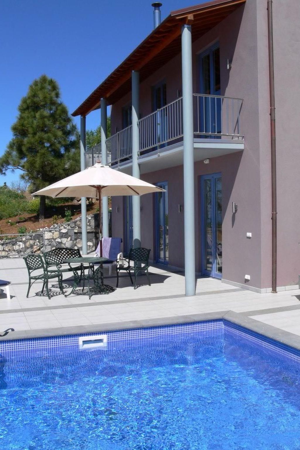 Nettes Ferienhaus in Tijarafe mit Privatem Pool und Panoramablick