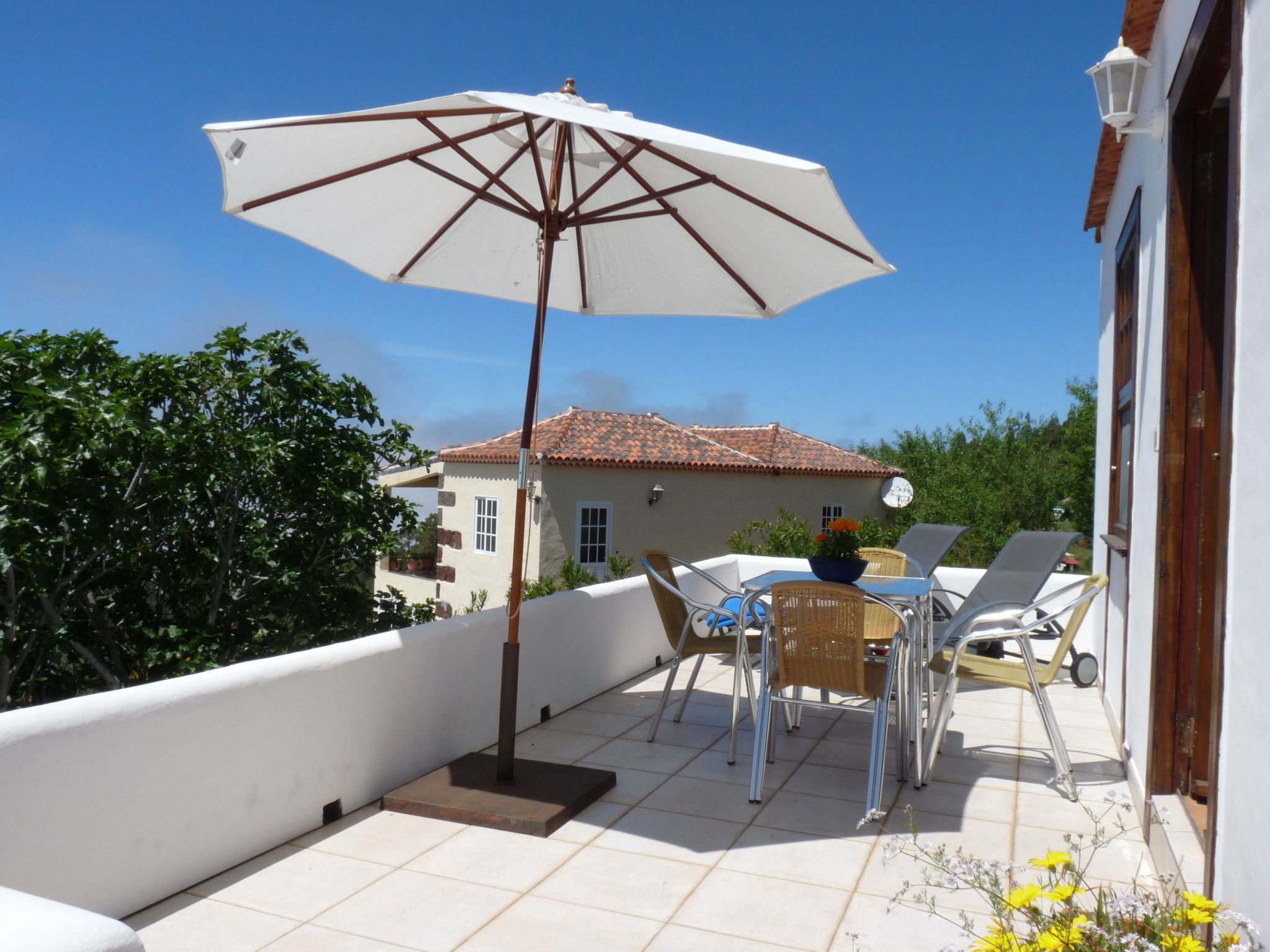 Ruhige Finca Topo del Drago mit Meerblick-Binnen