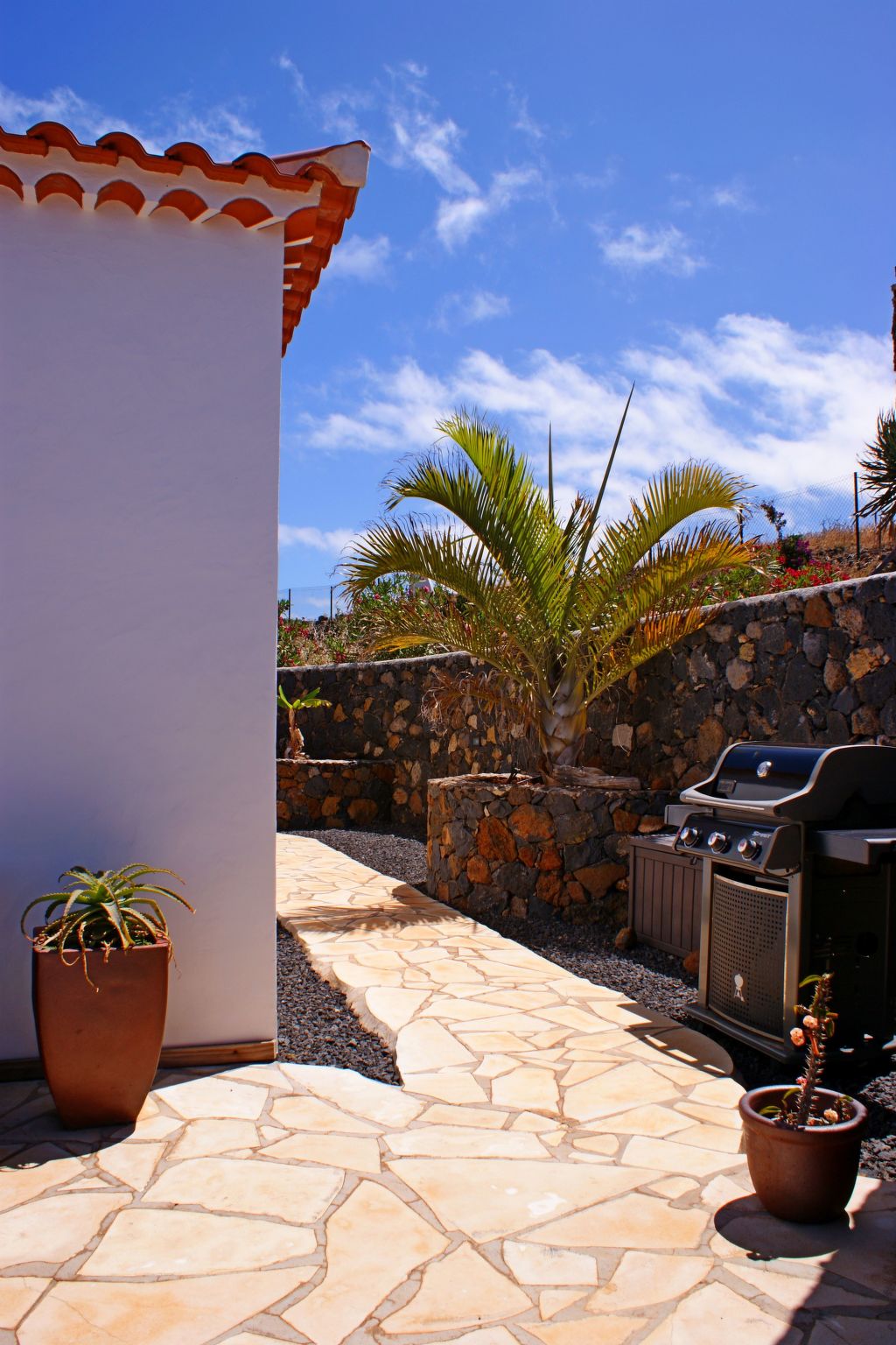 Romantische Ferienvilla mit Infinity-Pool und Panoramameerblick-Image-tags.info