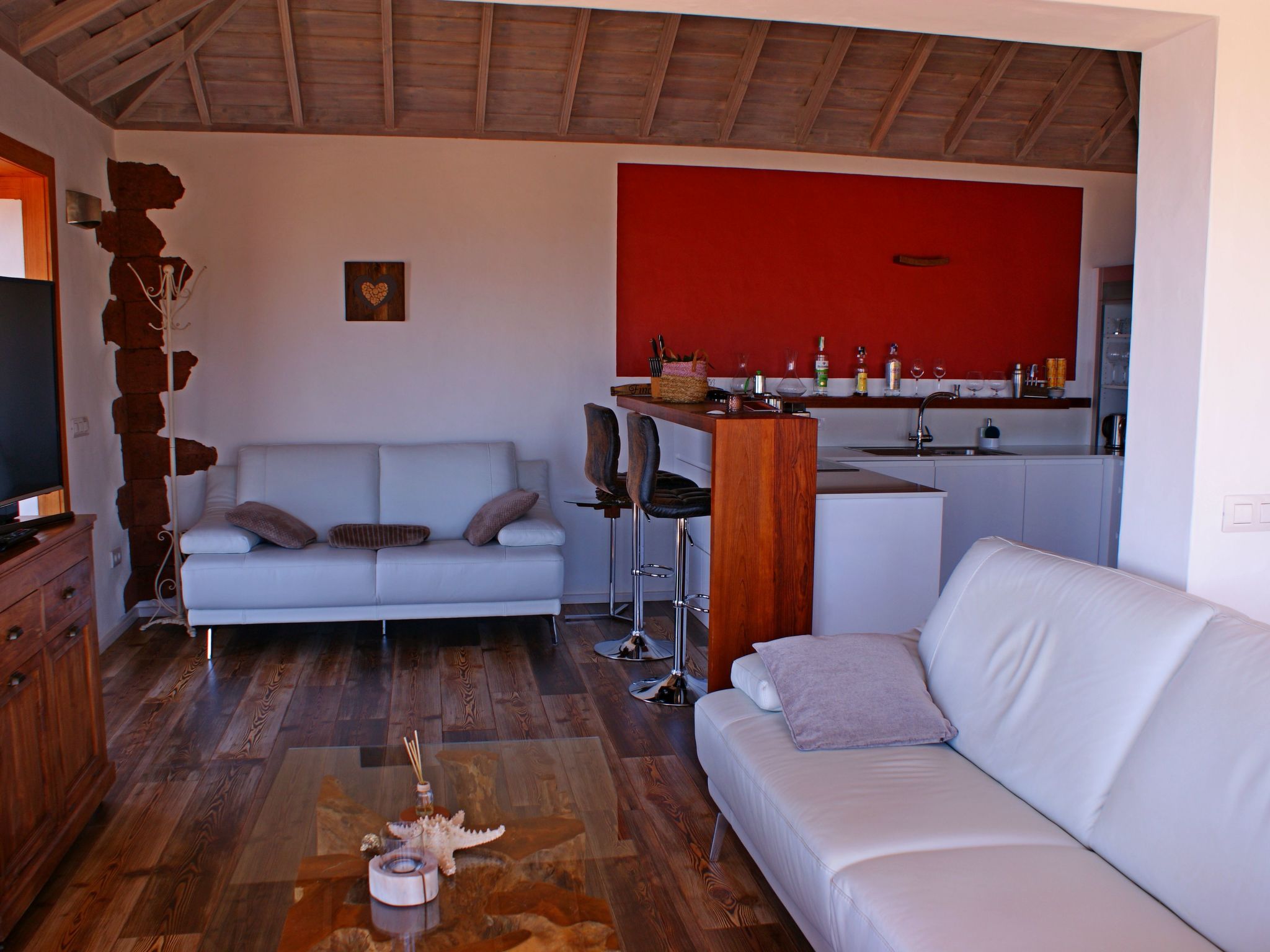 Romantische Ferienvilla mit Infinity-Pool und Panoramameerblick-Image-tags.info