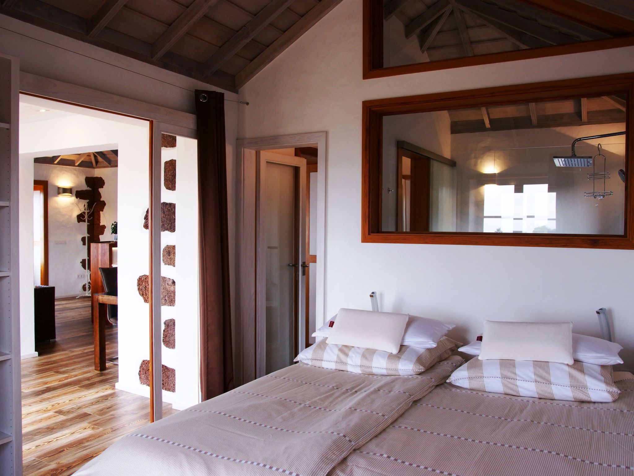 Romantische Ferienvilla mit Infinity-Pool und Panoramameerblick-Image-tags.info