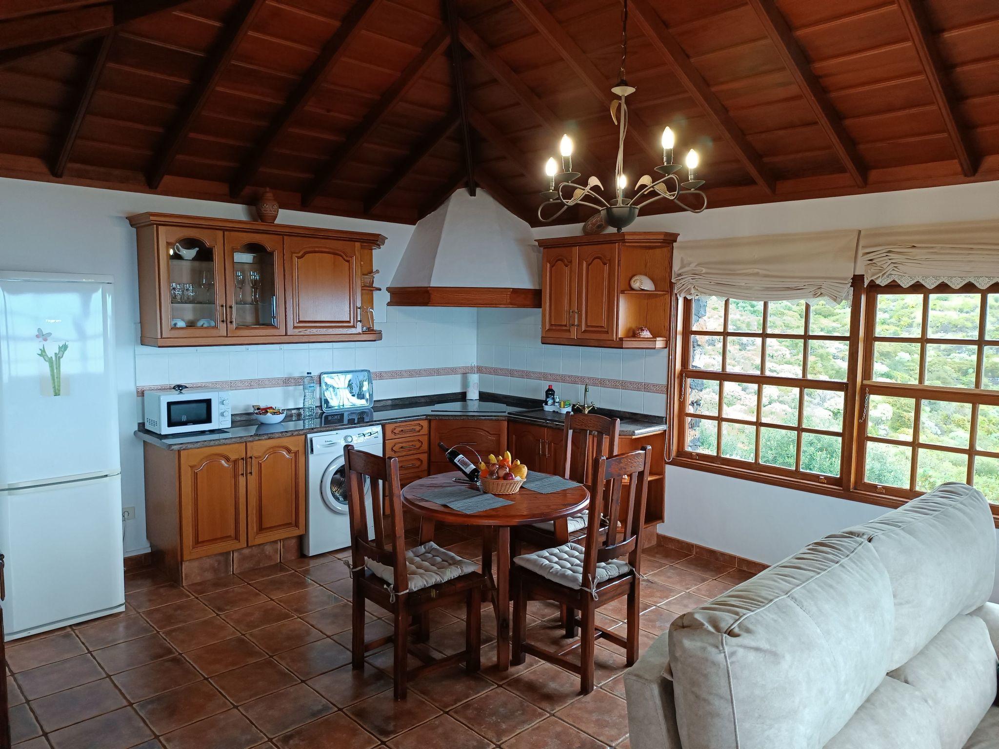 In Monte Breñas mit Grill, Terrasse und Garten-Binnen