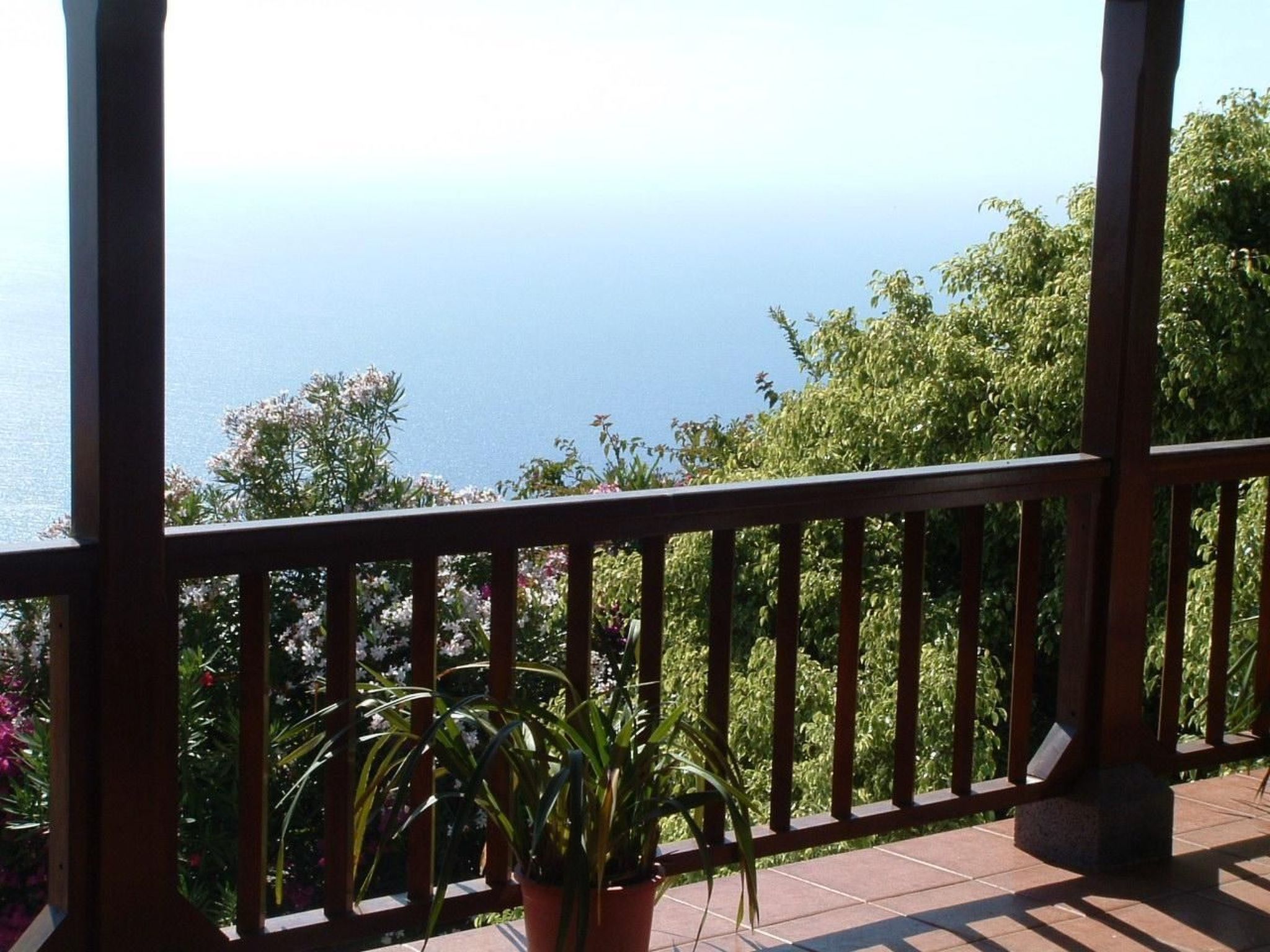 "Las Viñas" mit Wasserblick-Dedans