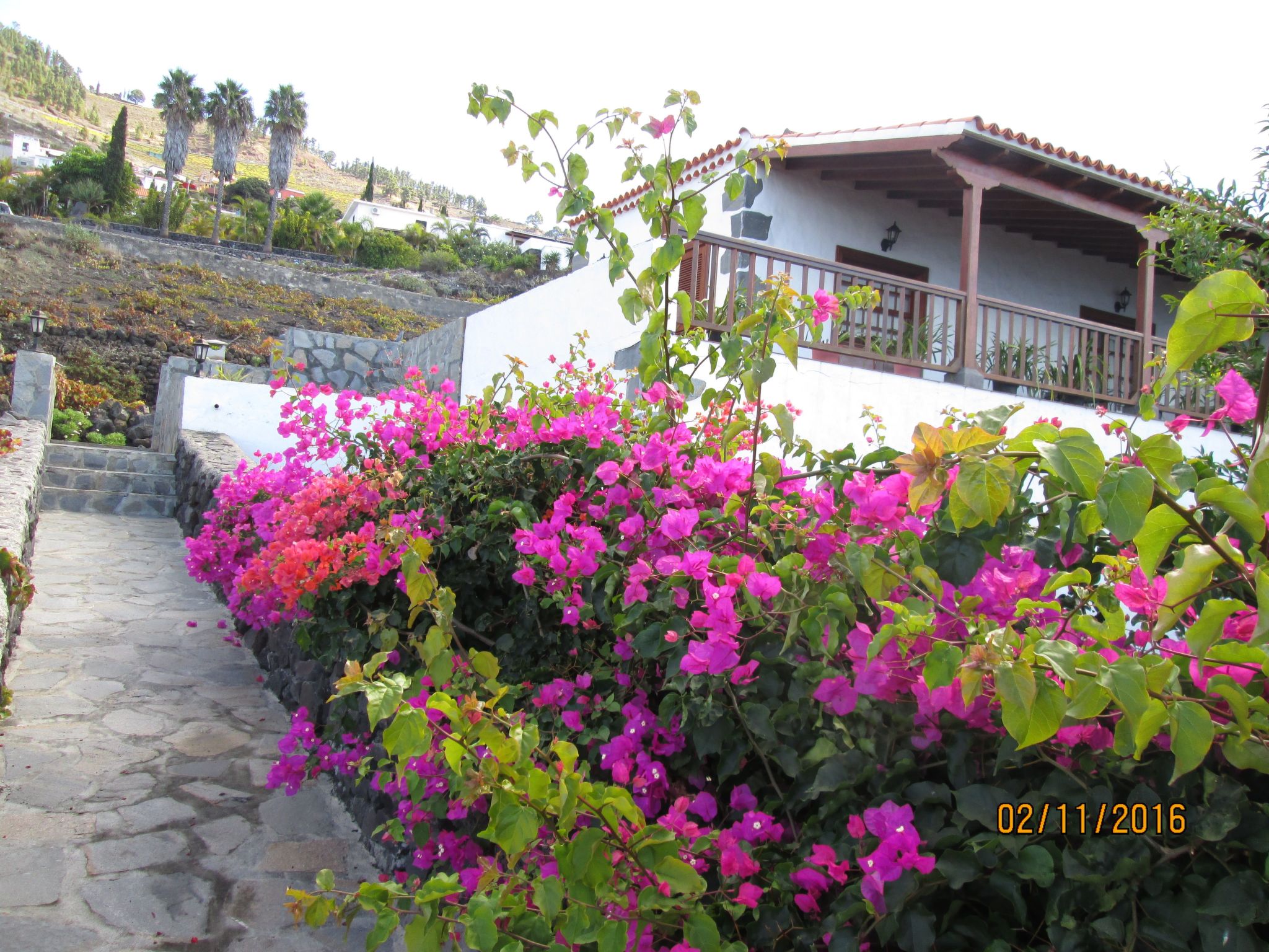 Mit Garten und wunderbarer Aussicht-Binnen