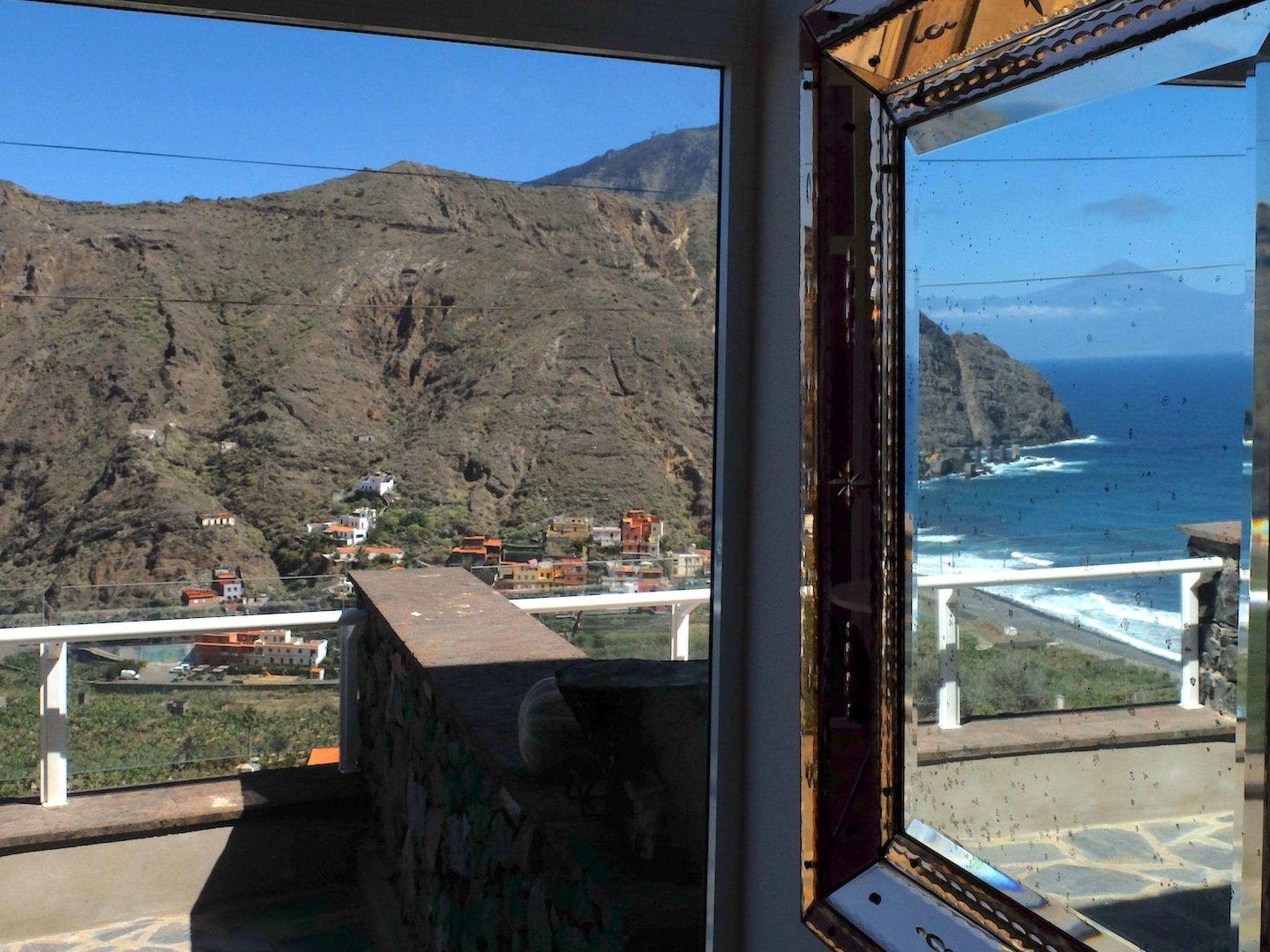 Komfortable geräumige Wohnung mit bester Aussicht 5p max-Outside