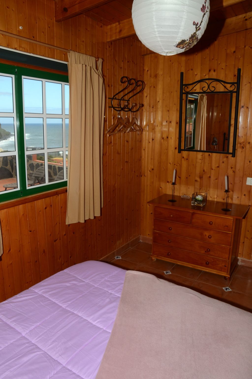 Ländliches Haus mit herrlichem Blick auf das Meer und das Tal.-Inside