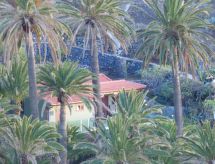Finca mit Wasserblick