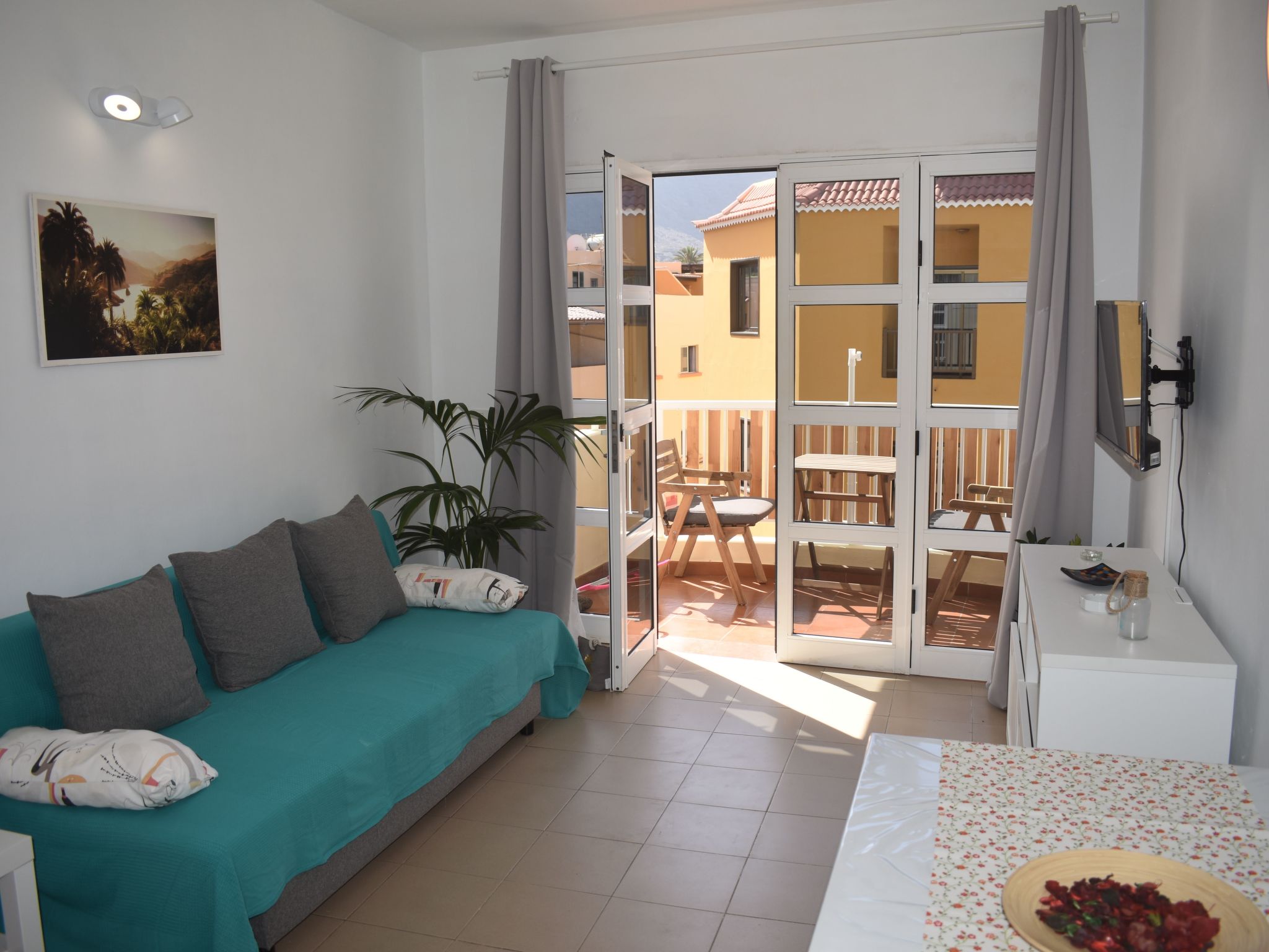 Große Wohnung in Playa De La Calera mit Schönem Balkon - Binnen