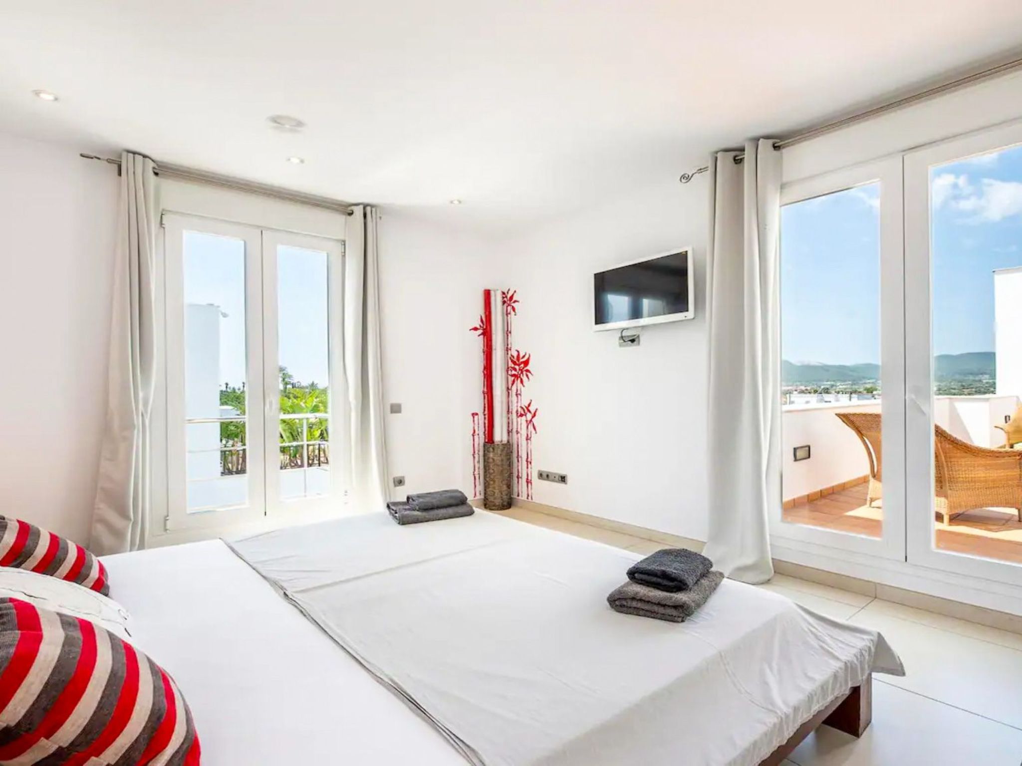 Villa Noa, private Flucht auf Ibiza-Binnen