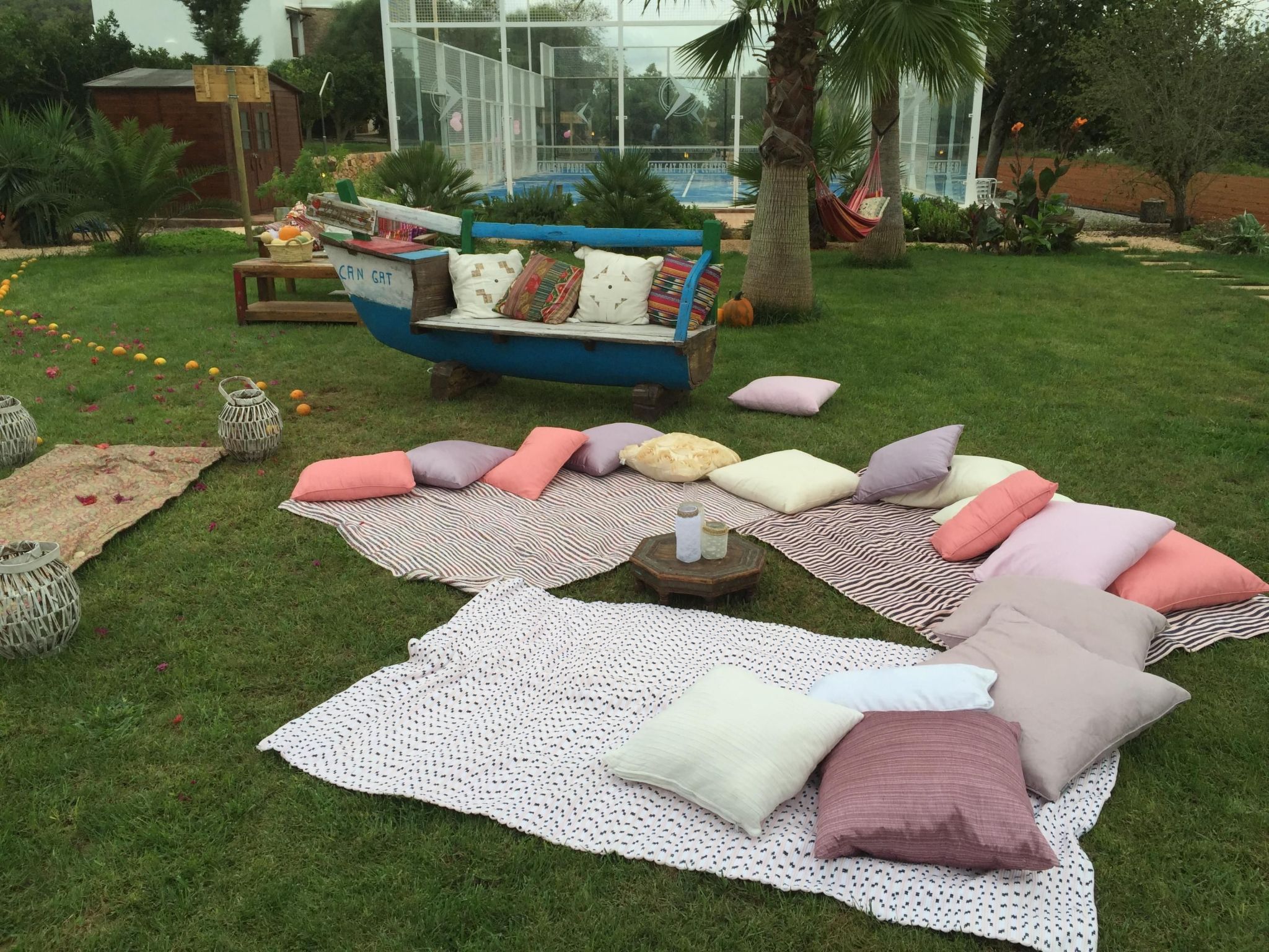 Renoviertes Ferienhaus in Sant Carles De Peralta mit Eigenem Pool-Binnen